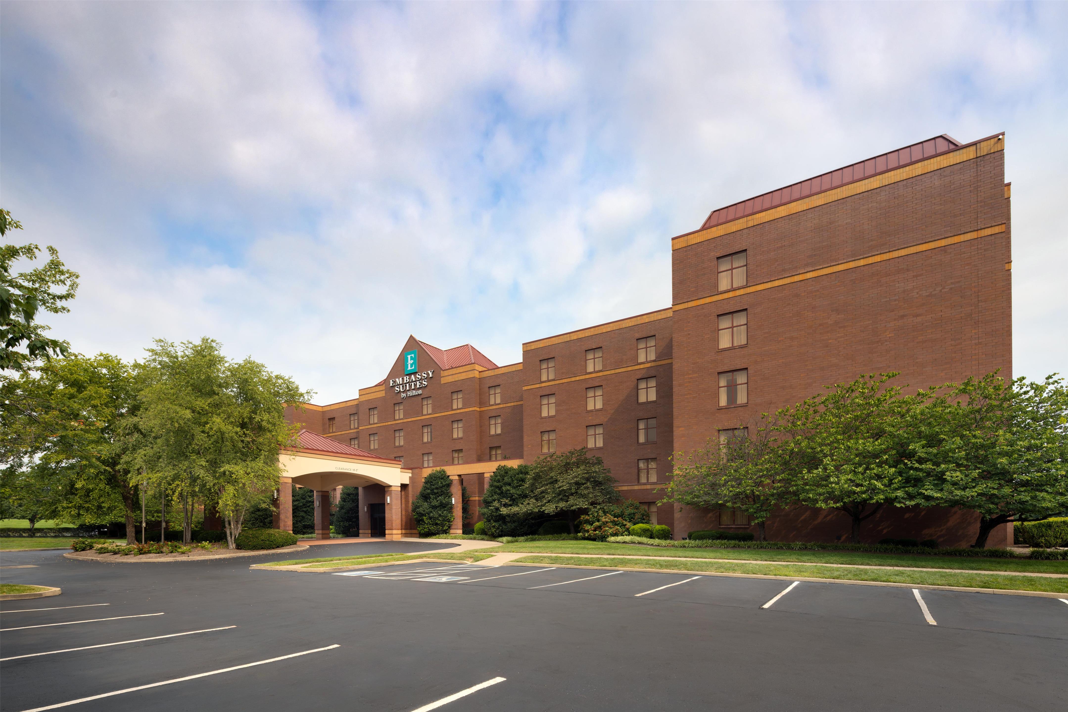 Exterior | Embassy Suites by Hilton Lexington/UK Coldstream