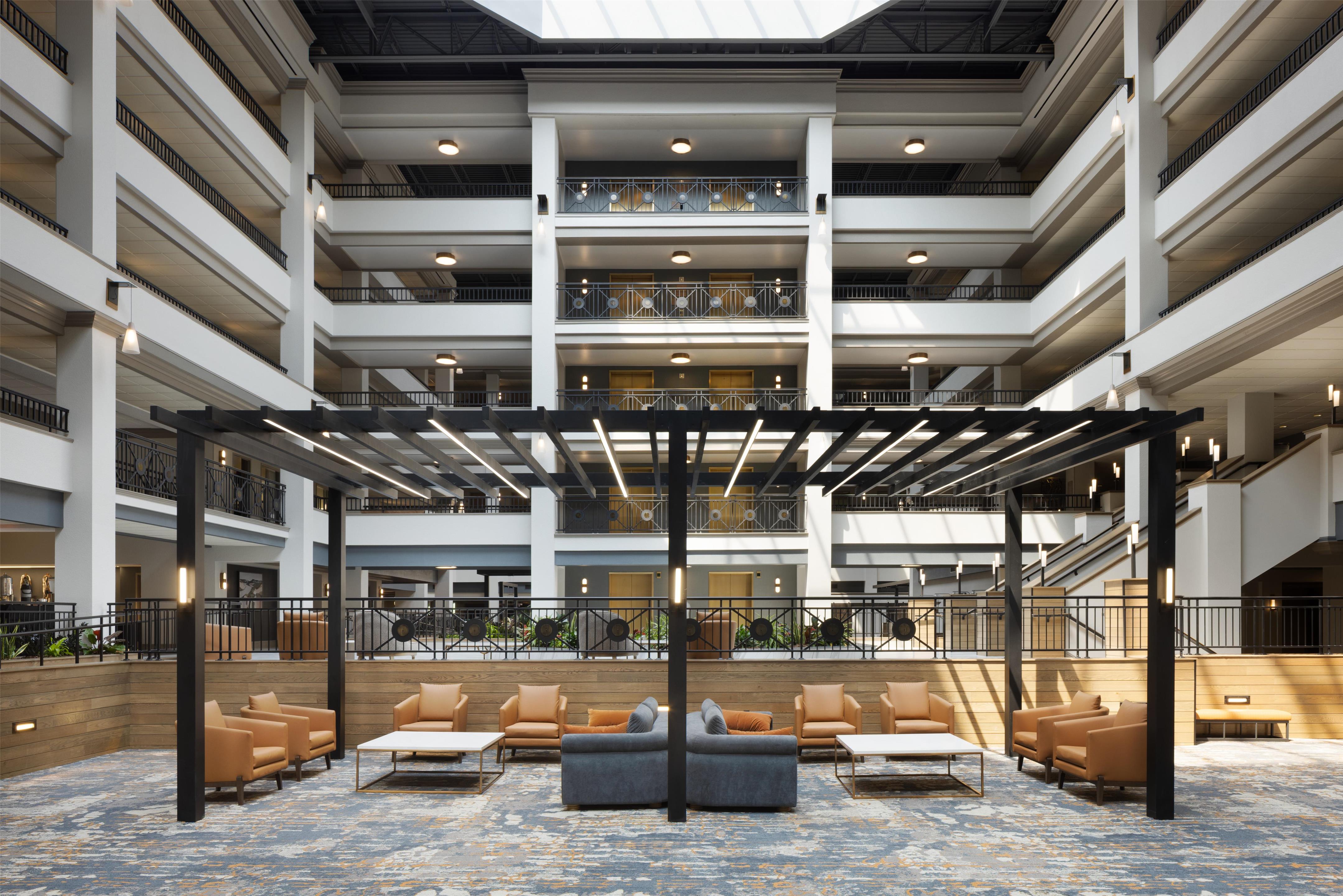 Lobby | Embassy Suites by Hilton Lexington/UK Coldstream