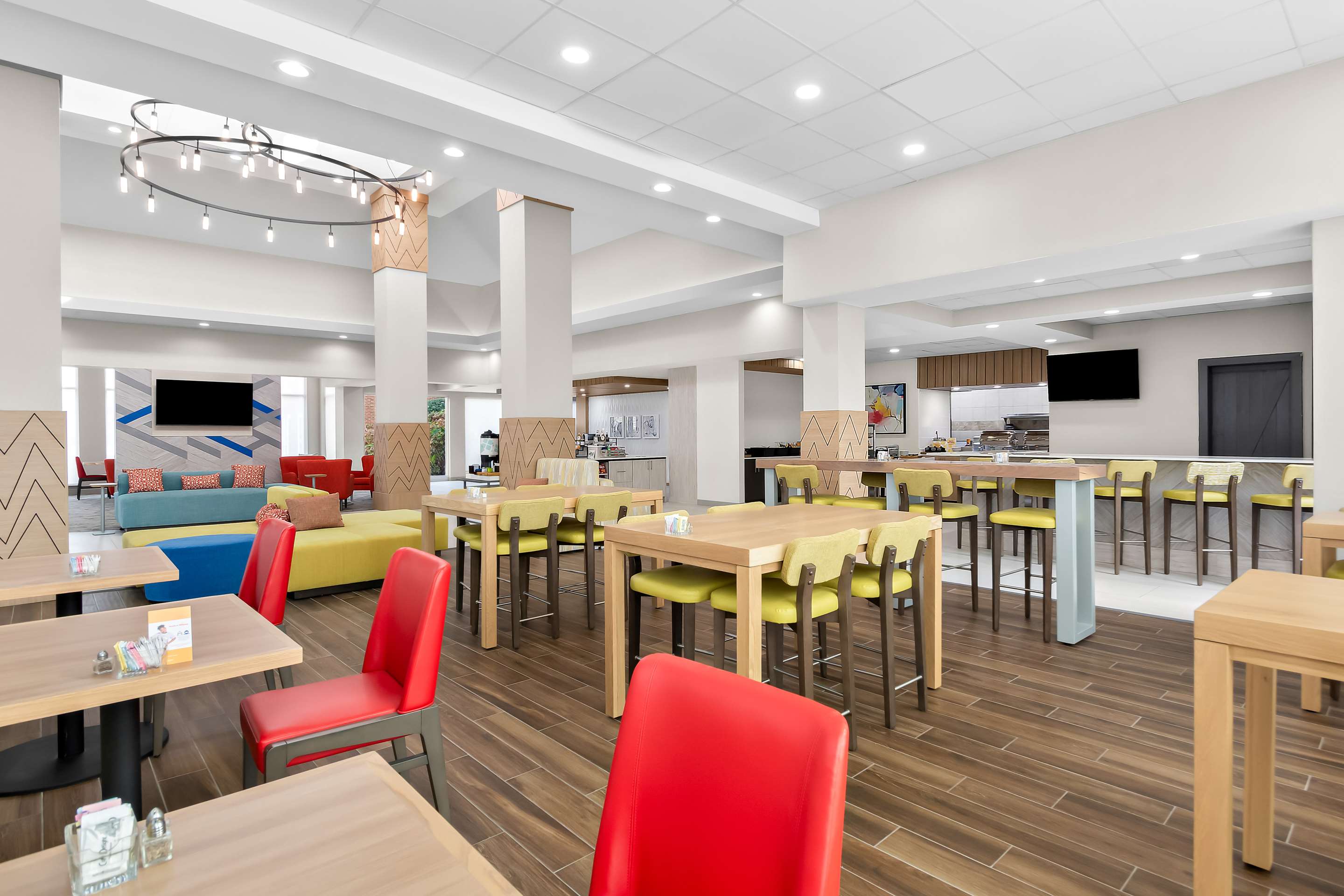 Breakfast Area | Hilton Garden Inn Lexington Georgetown