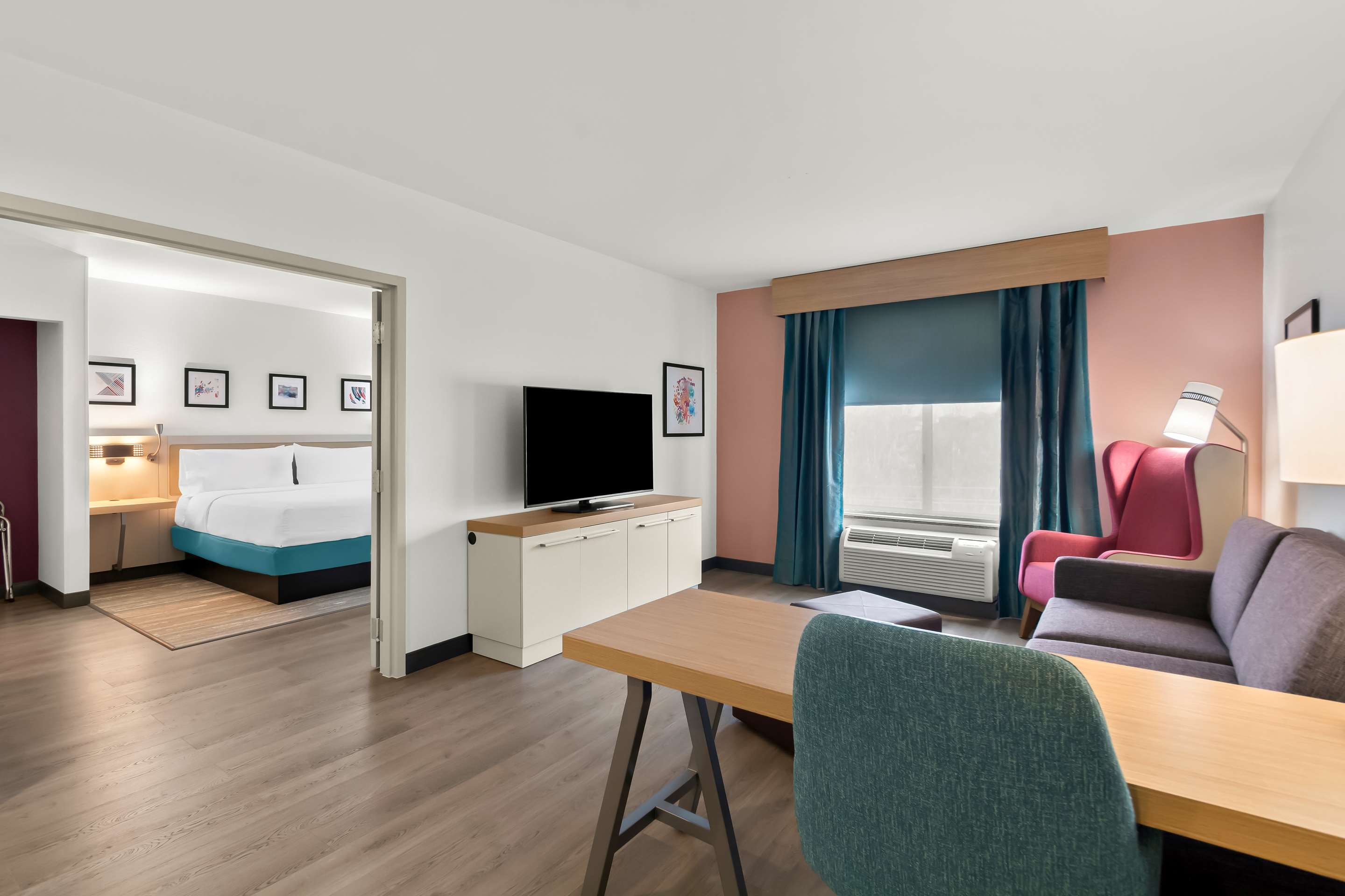 Guest room
