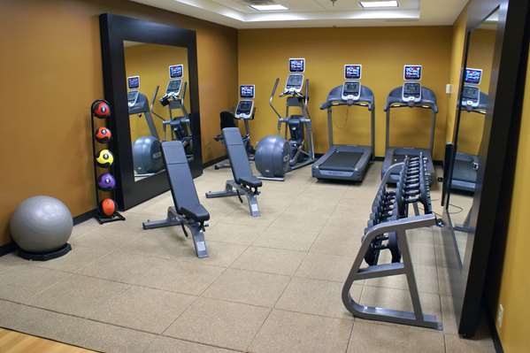 Fitness/ Exercise Room - DoubleTree Suites by Hilton Hotel Lexington