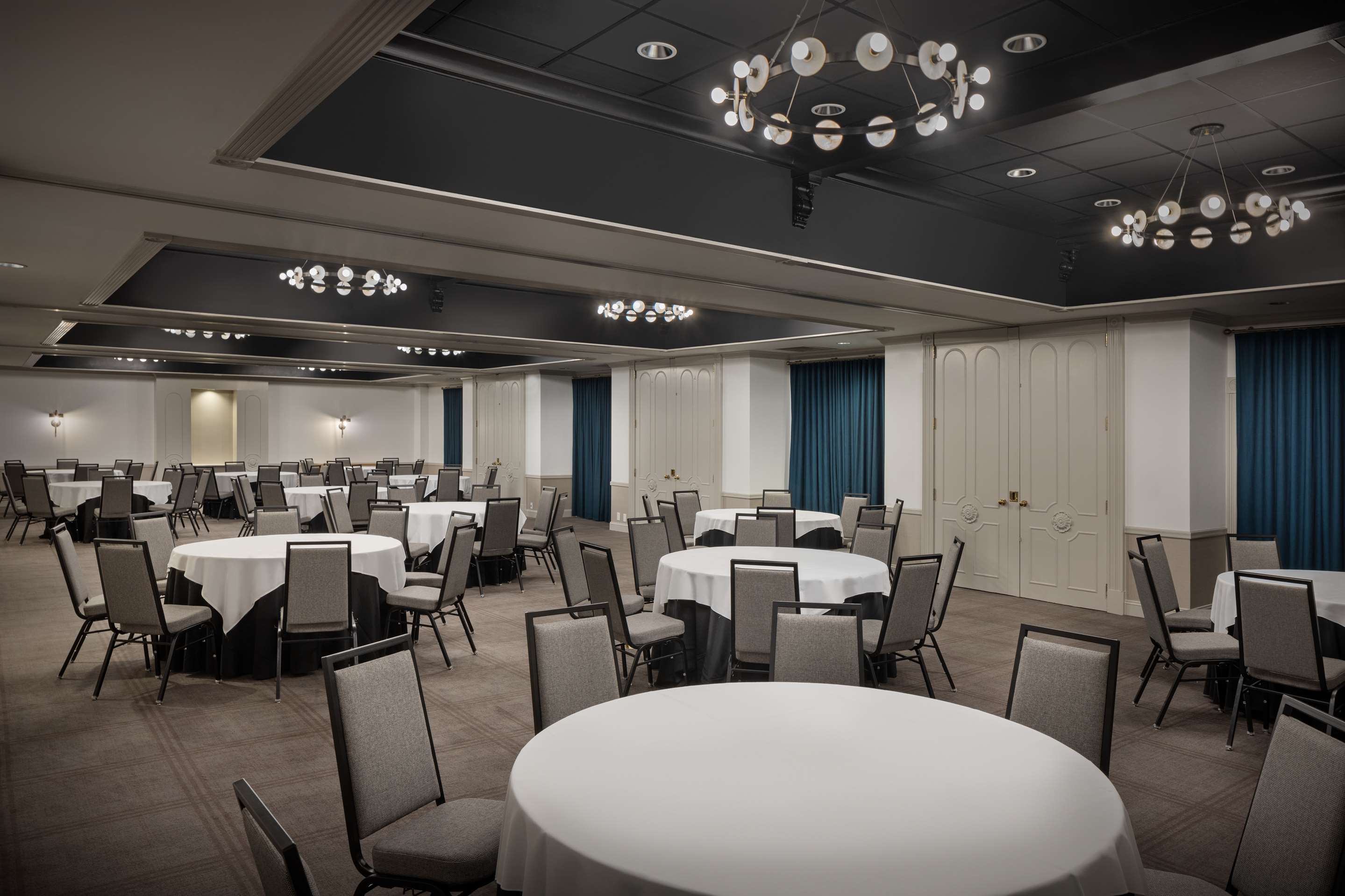 Meeting Room | DoubleTree Suites by Hilton Hotel Lexington