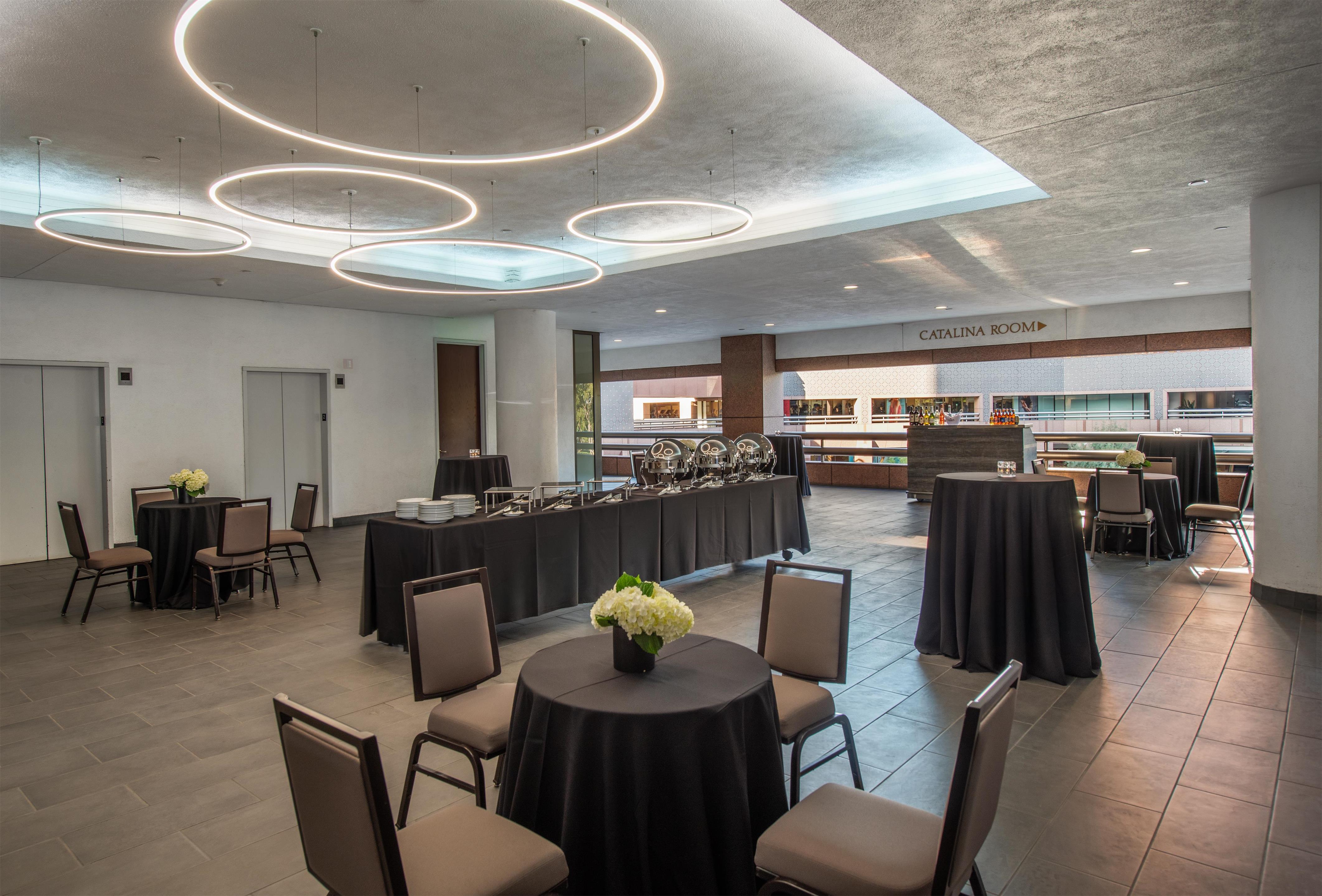 Meeting Room | Hilton Long Beach Hotel