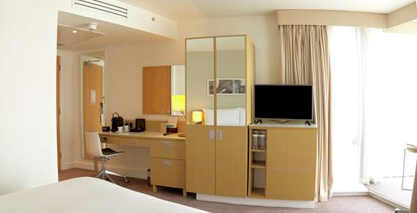  - Hilton Garden Inn Montebello