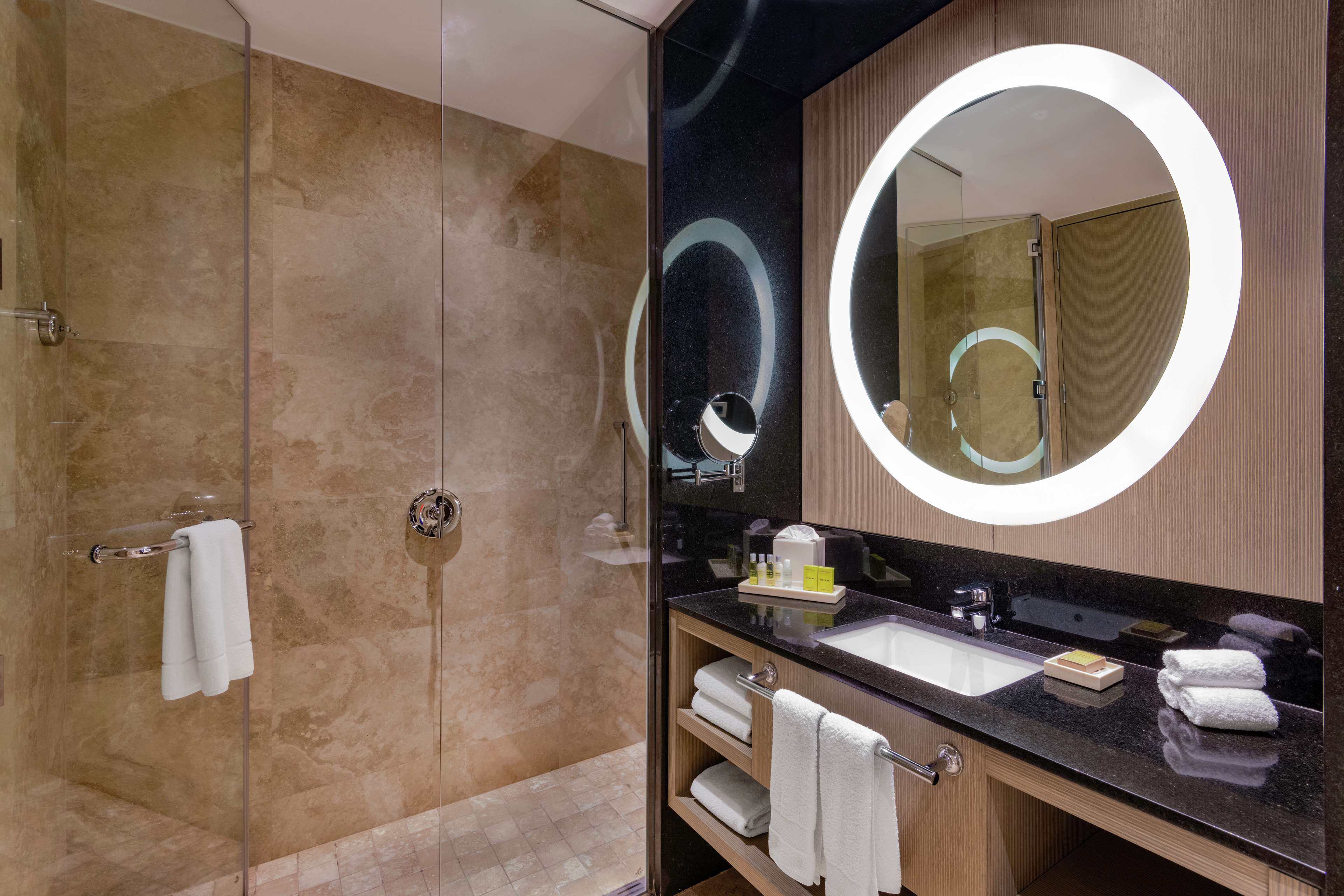 Hilton Lima Miraflores Room Type - 2 QUEEN BEDS