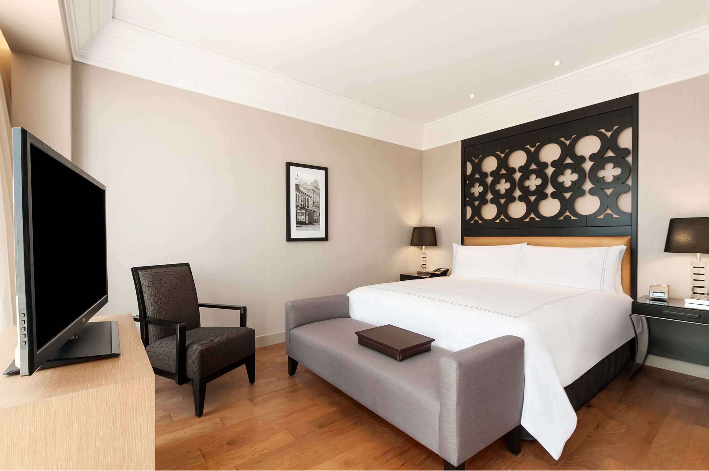 Hilton Lima Miraflores Room Type - 1 KING BED EXECUTIVE FLOOR