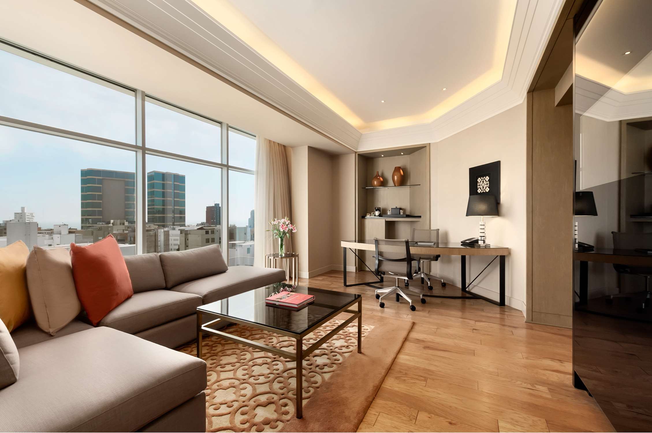 Hilton Lima Miraflores Room Type - 1 KING BED 1 BEDROOM SUITE