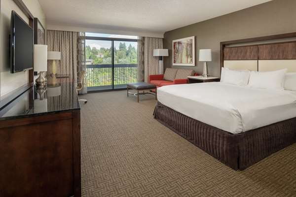  - Hilton Hotel Bellevue - I-405, Exit 12