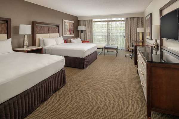  - Hilton Hotel Bellevue - I-405, Exit 12
