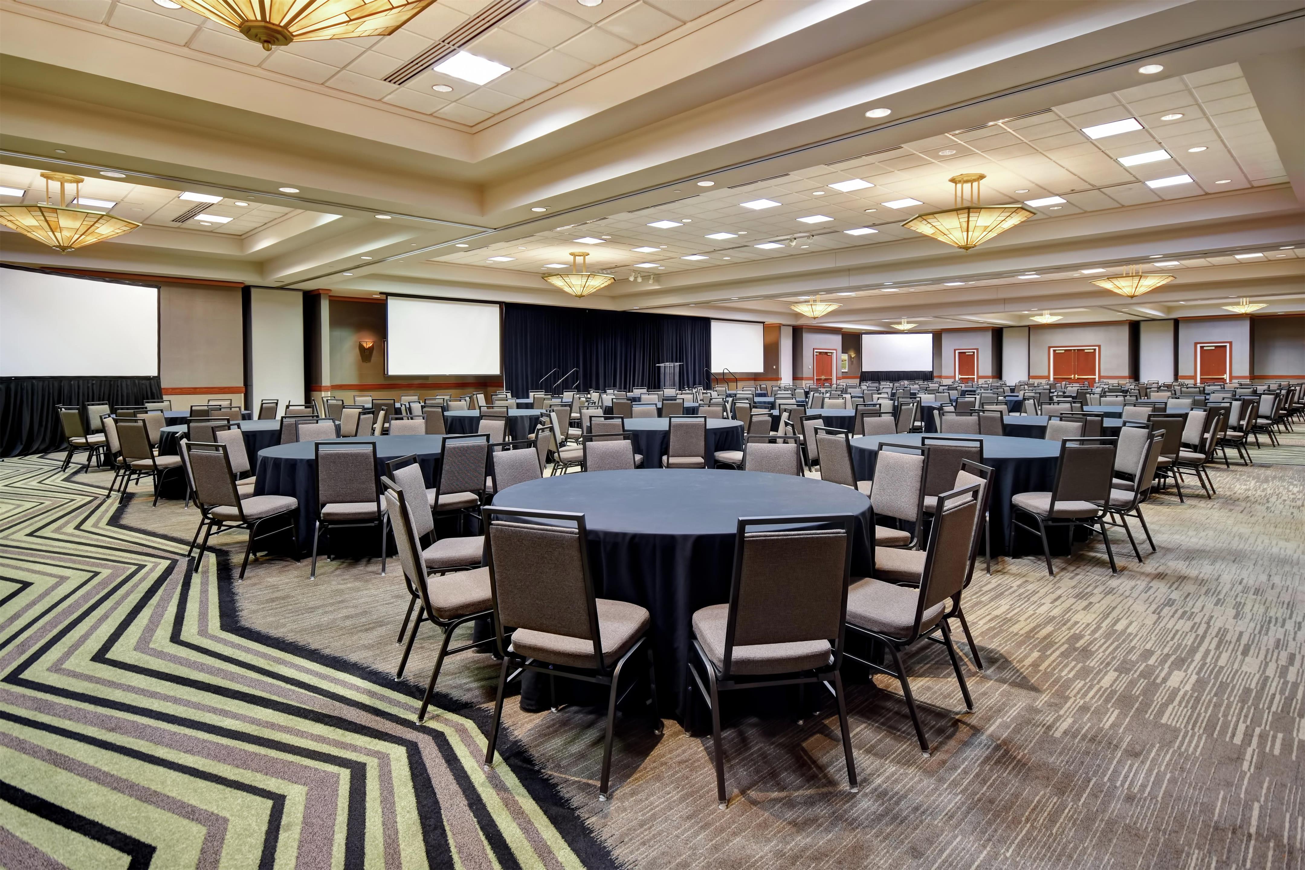 Meeting Room | Embassy Suites Little Rock