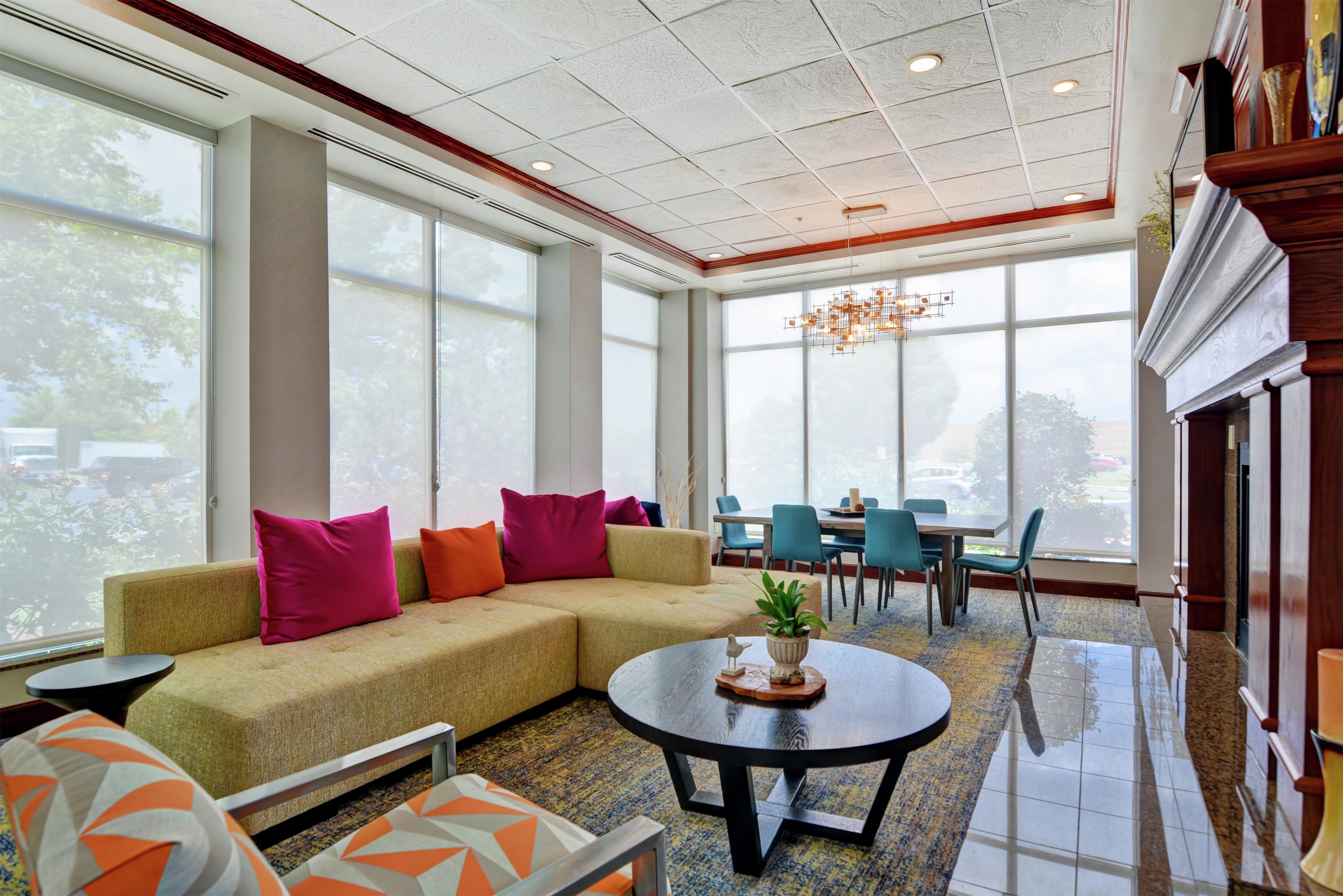 Lobby | Hilton Garden Inn Conway