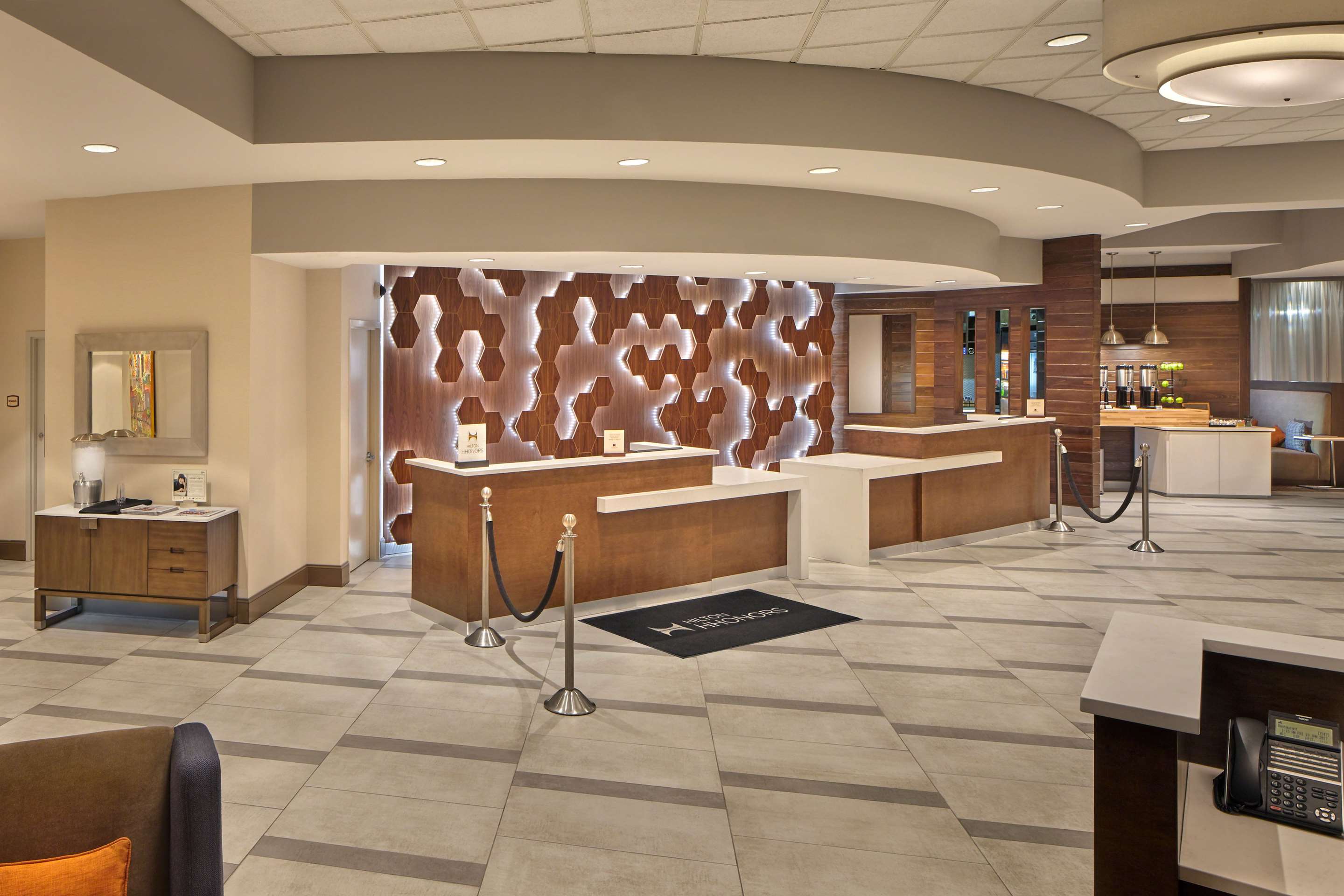 Reception | DoubleTree by Hilton Little Rock
