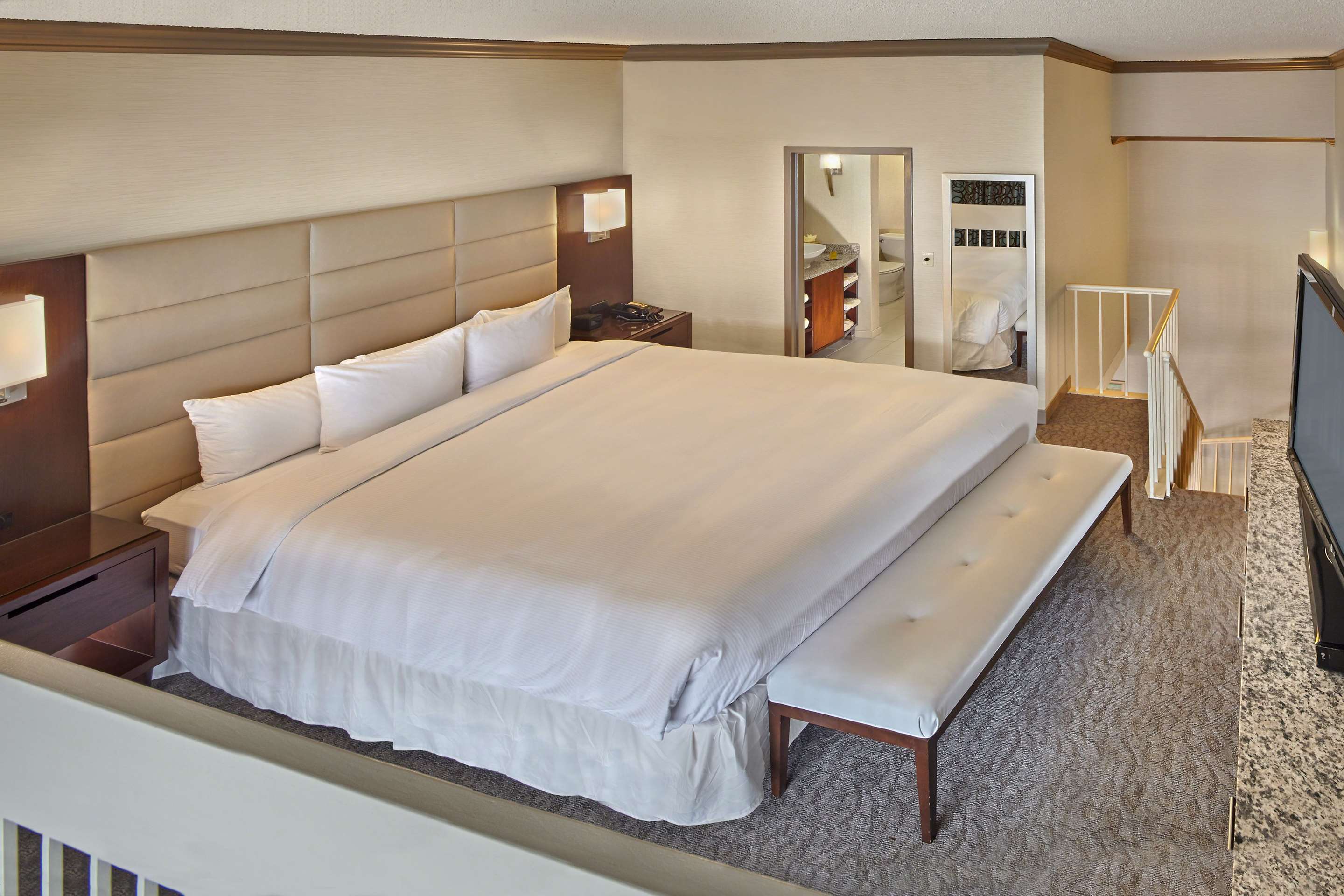 Guest room