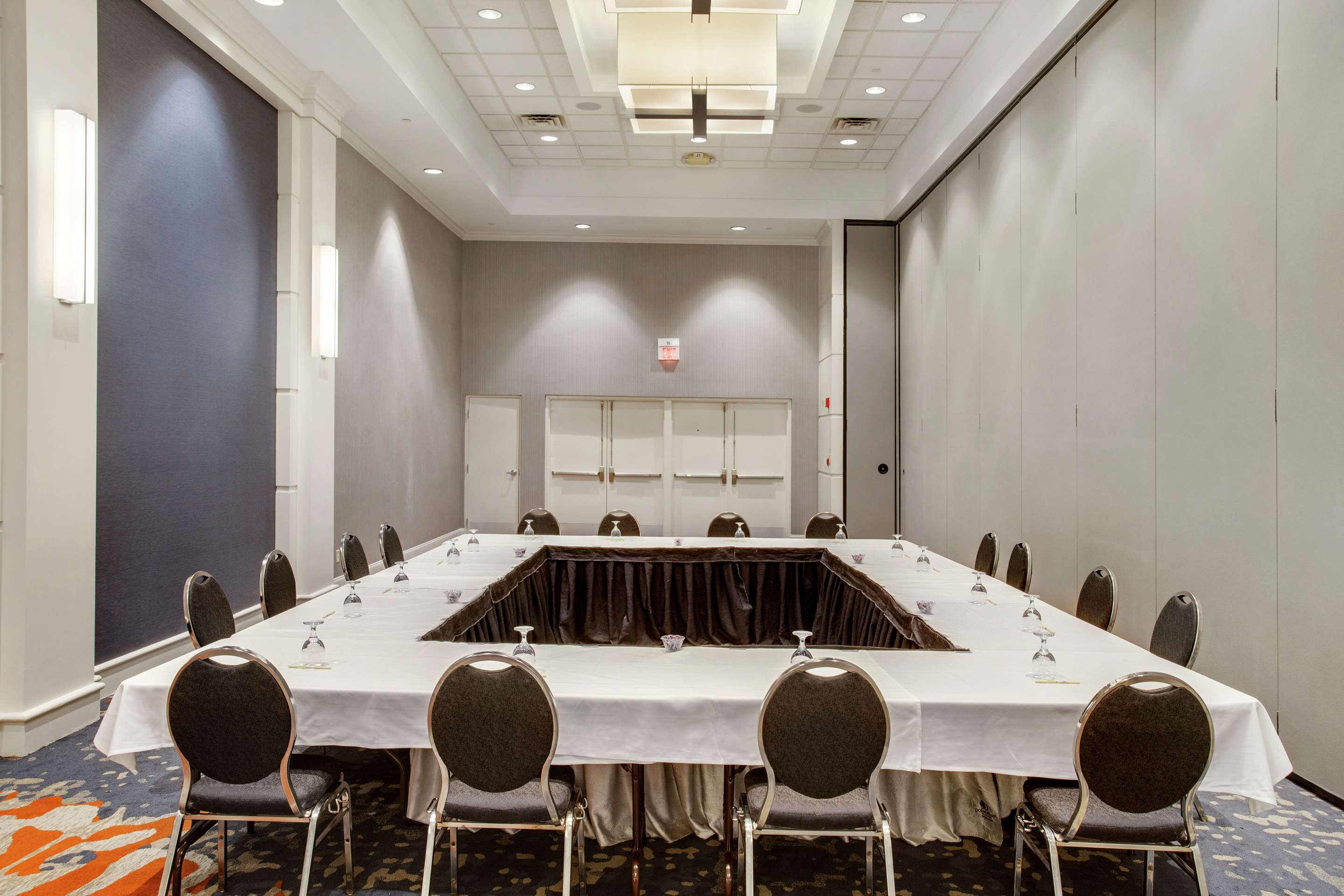 Meeting Room | DoubleTree by Hilton Little Rock