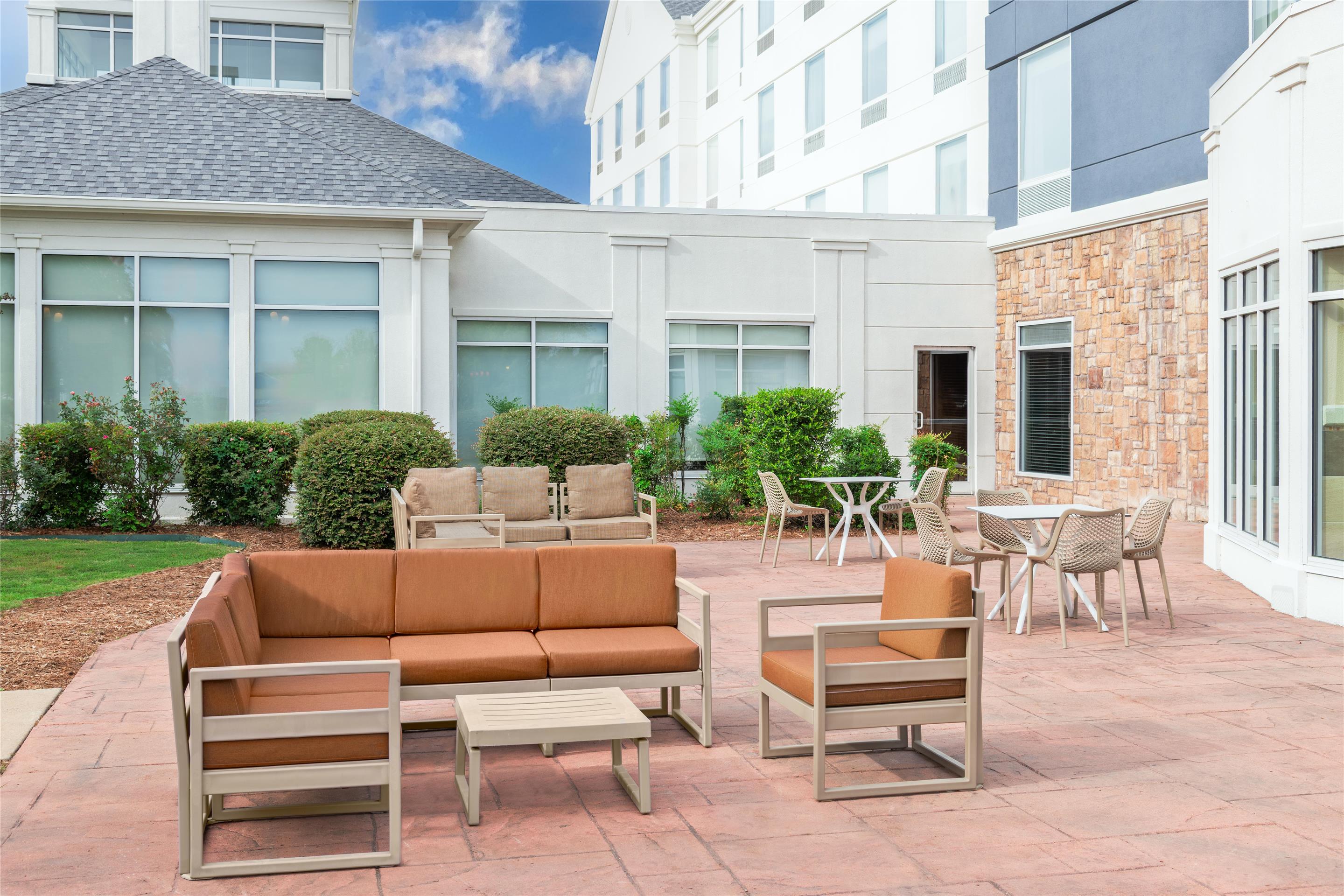 Exterior | Hilton Garden Inn North Little Rock