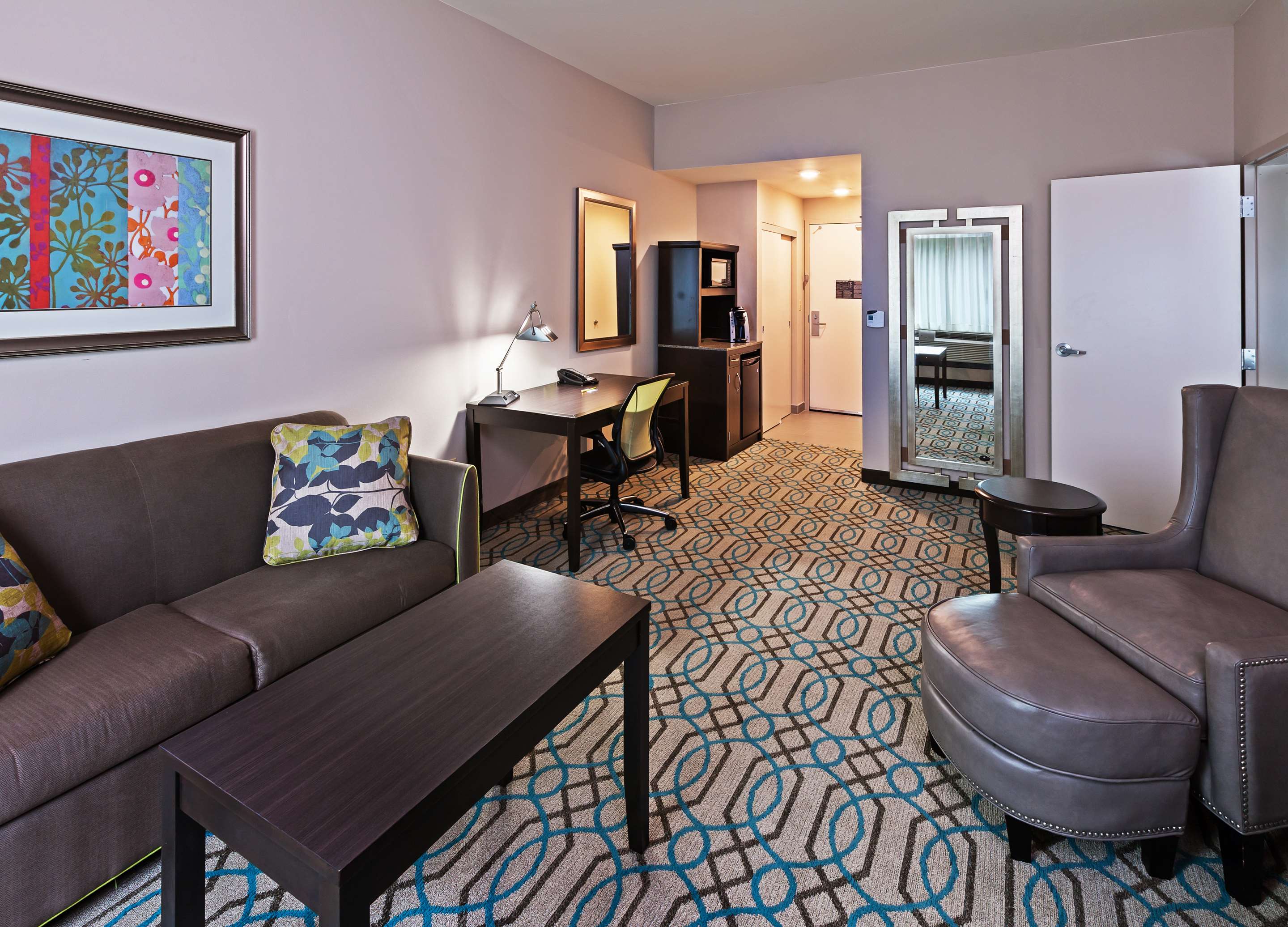 Guest room