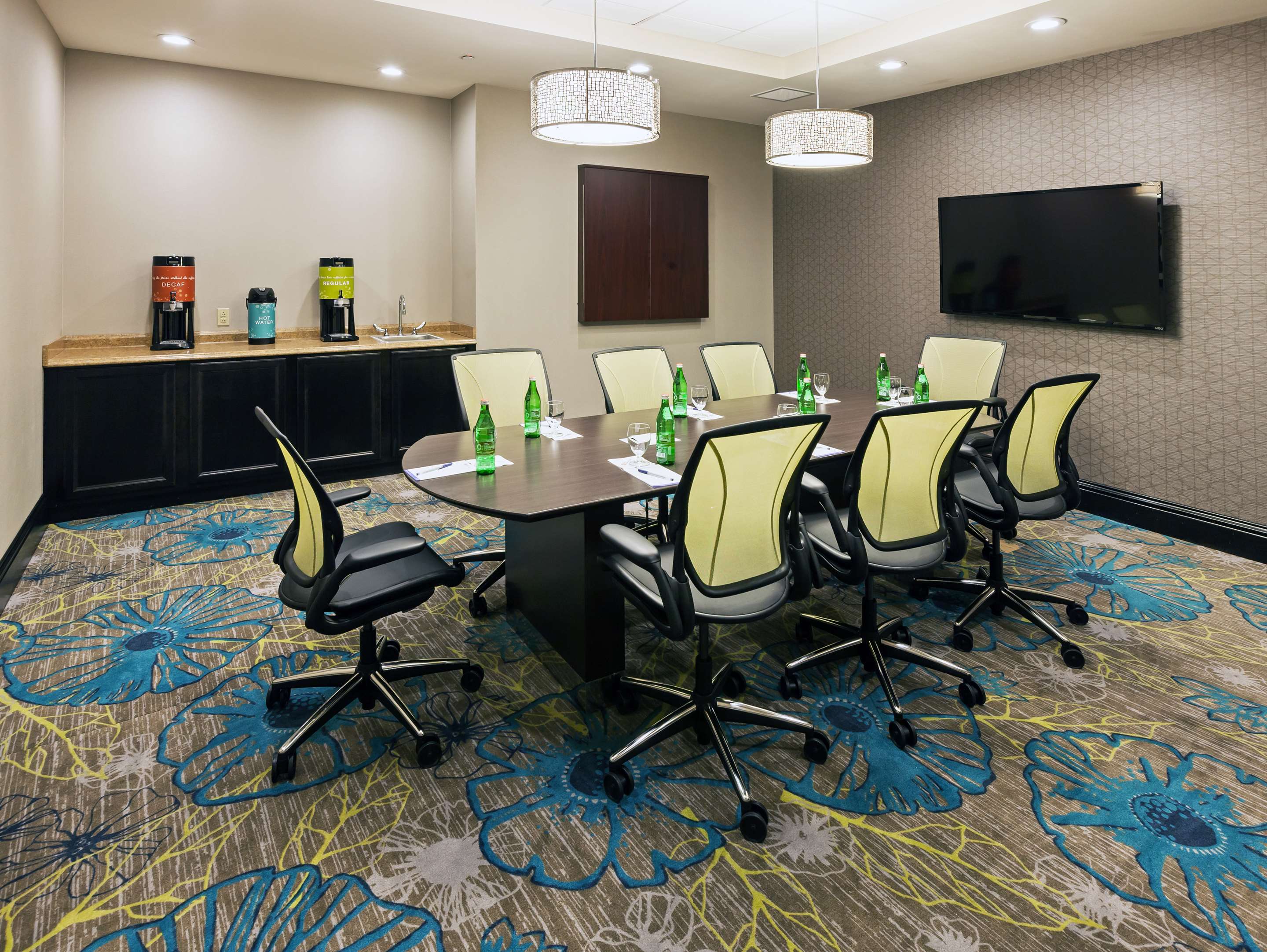 Meeting Room | Hilton Garden Inn West Little Rock