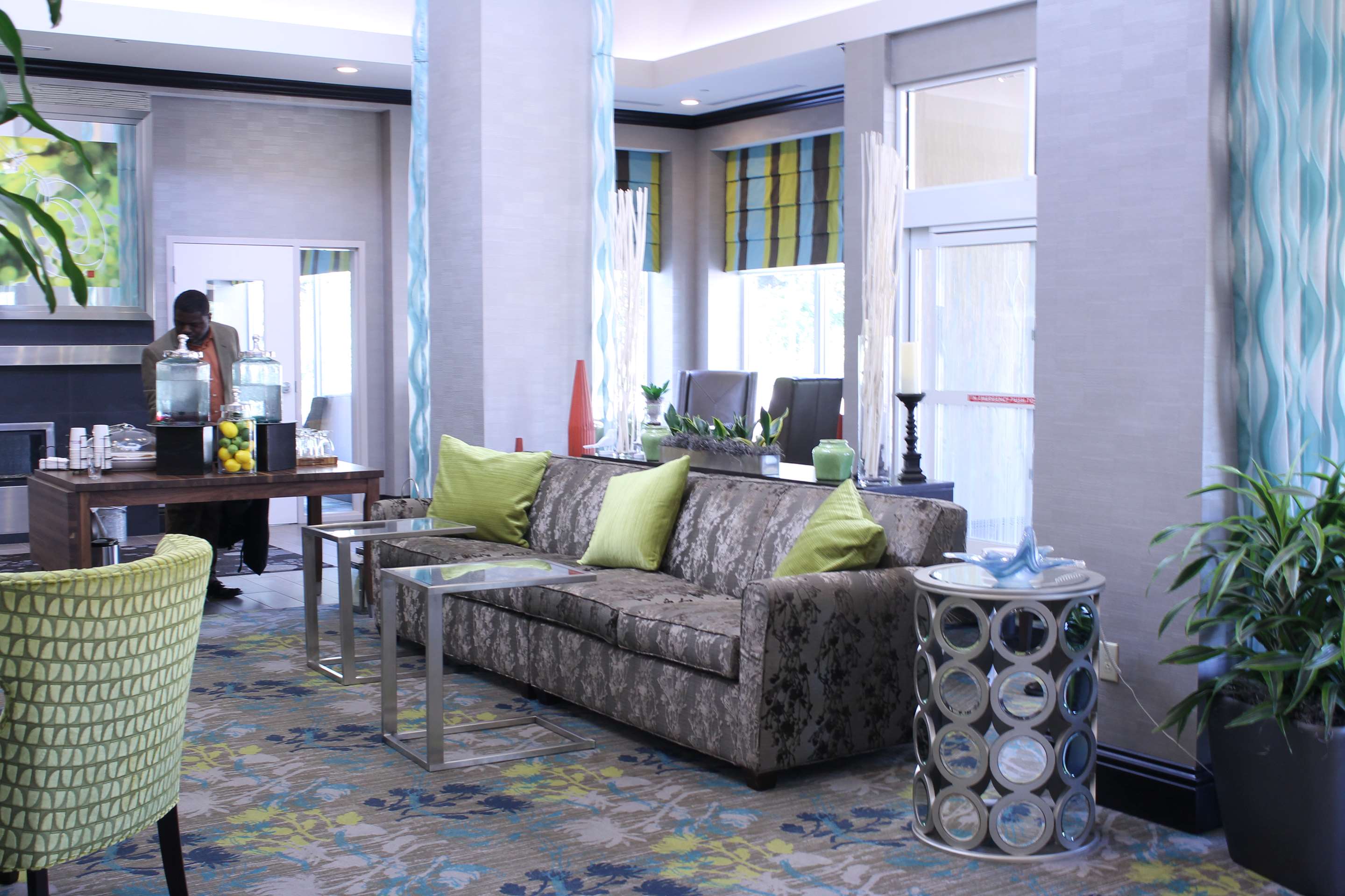 Reception | Hilton Garden Inn West Little Rock