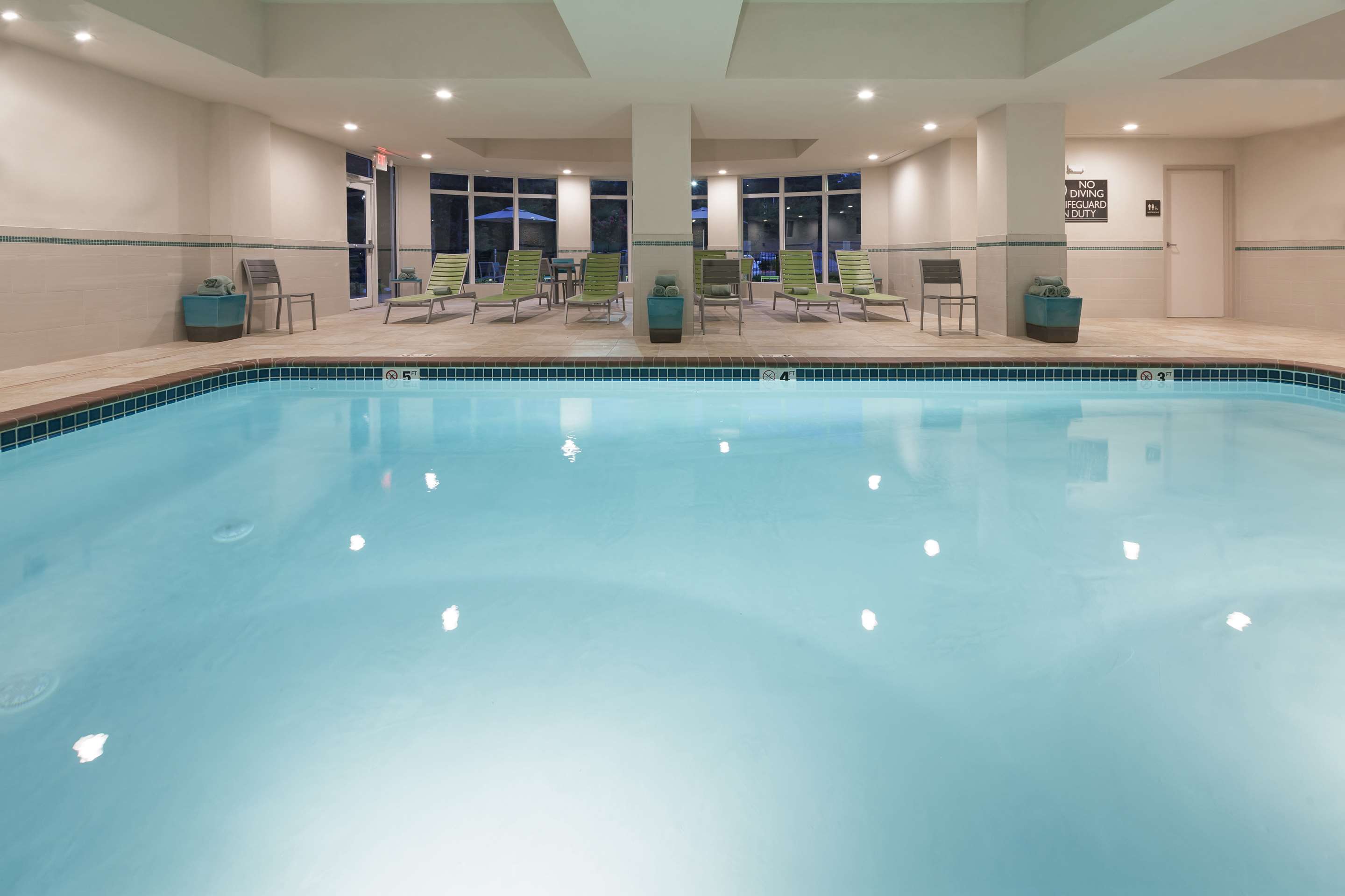 Pool | Hilton Garden Inn West Little Rock