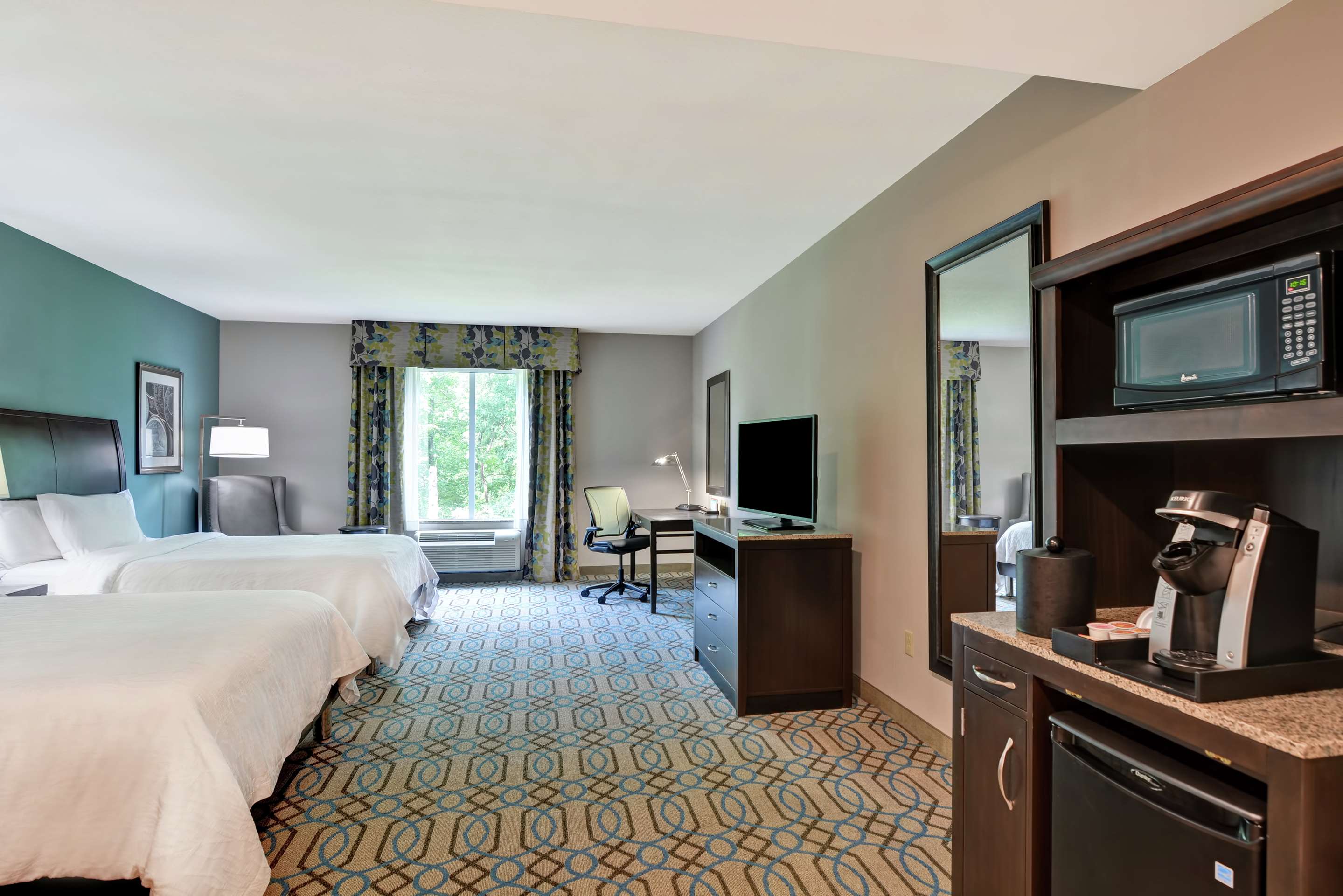 Guest room