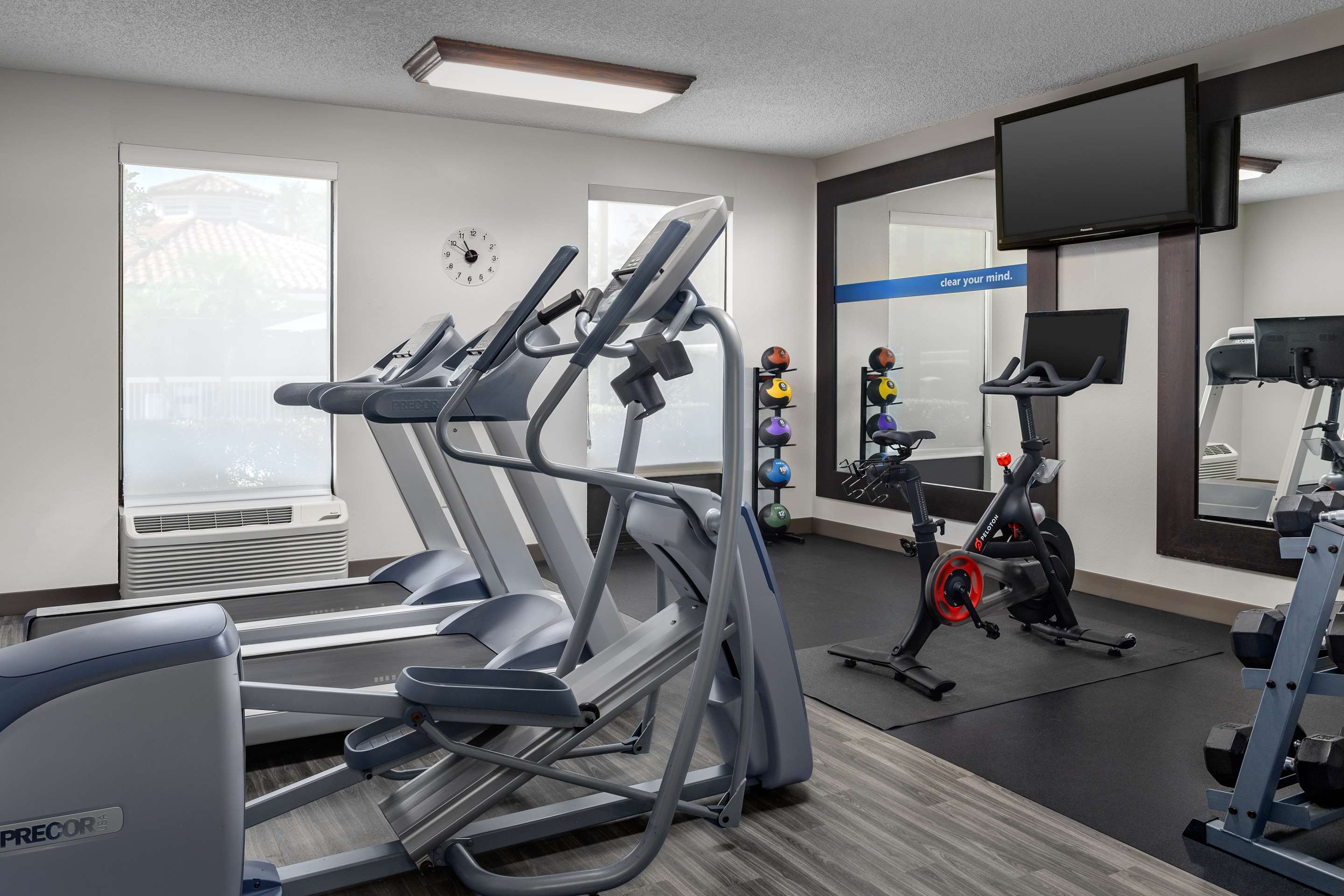 Health club fitness center gym | Hampton Inn & Suites Lake Mary At Colonial Townpark