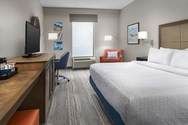  - Hampton Inn & Suites Lake Mary - I-4, Exit 101