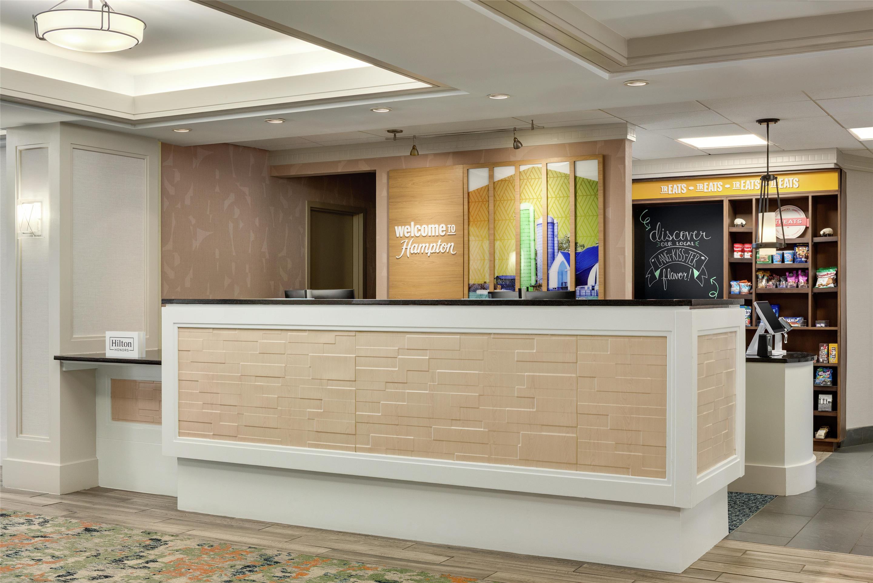 Reception | Hampton Inn Lancaster