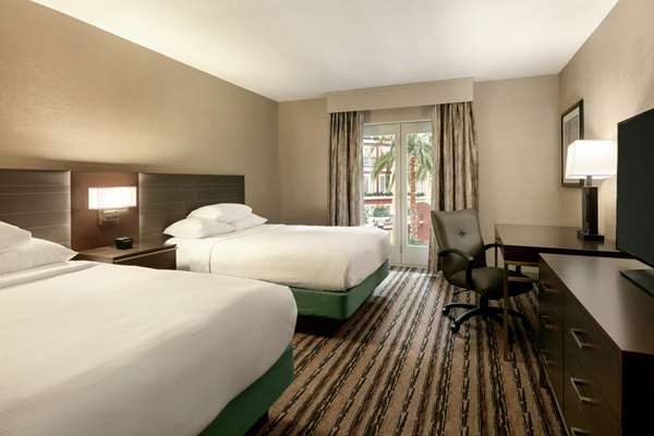  - DoubleTree Resort by Hilton Hotel Lancaster