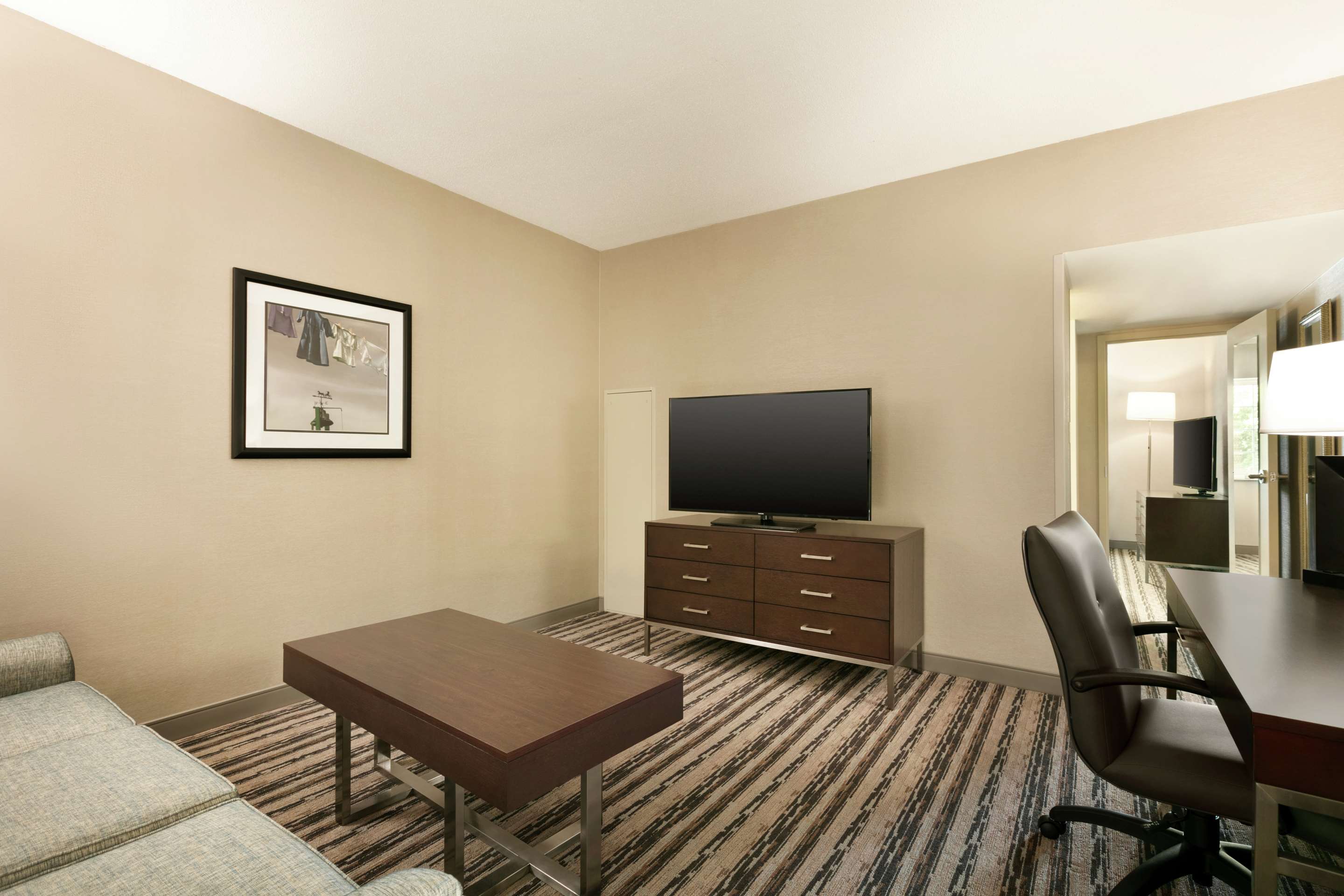 Guest room