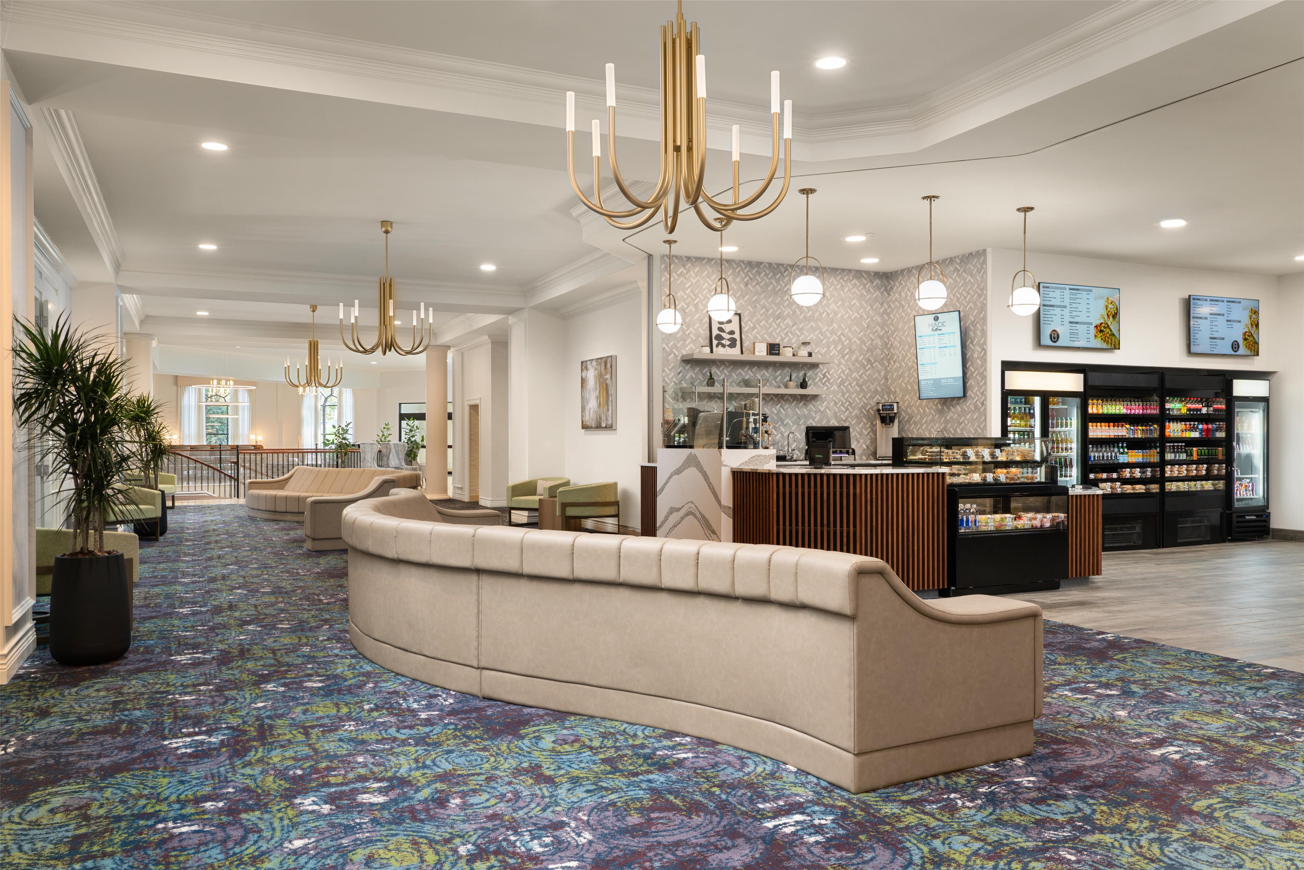 Lobby | DoubleTree Resort by Hilton Lancaster