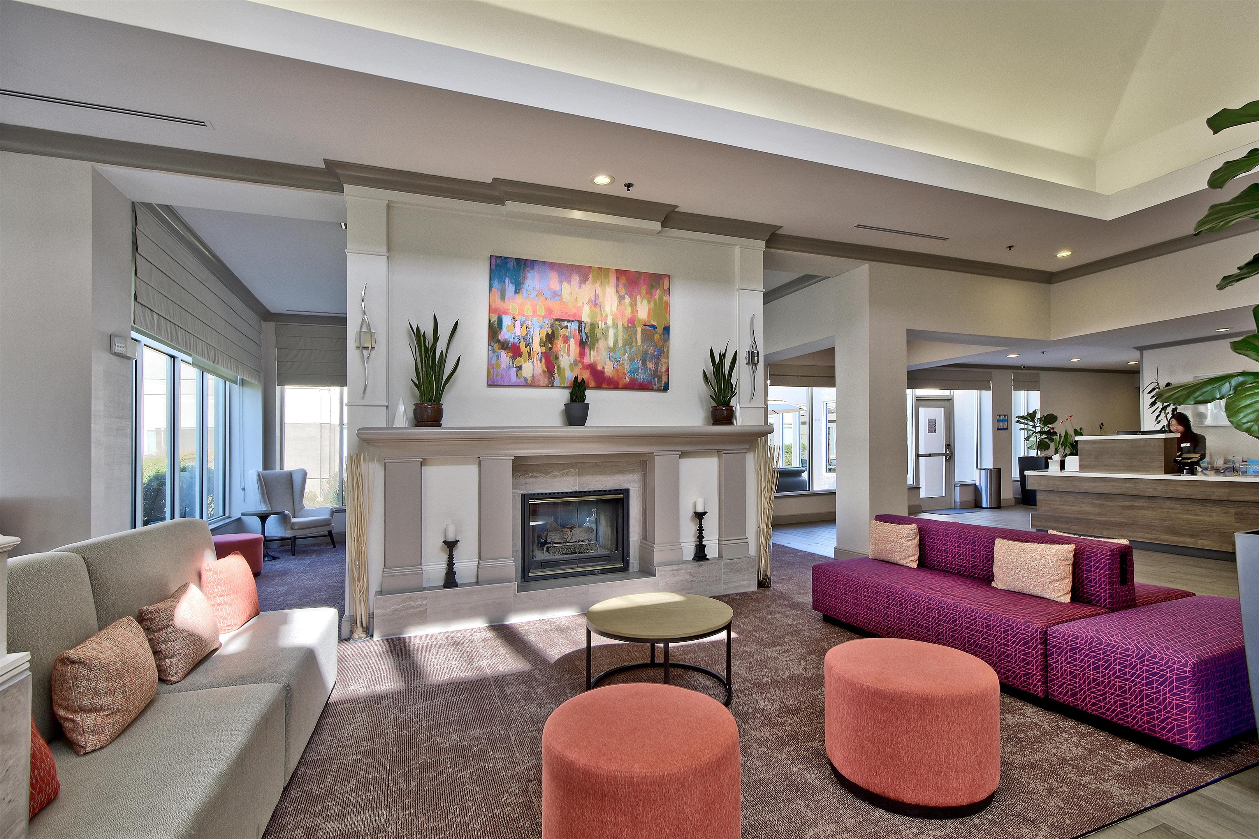 Lobby | Hilton Garden Inn Livermore