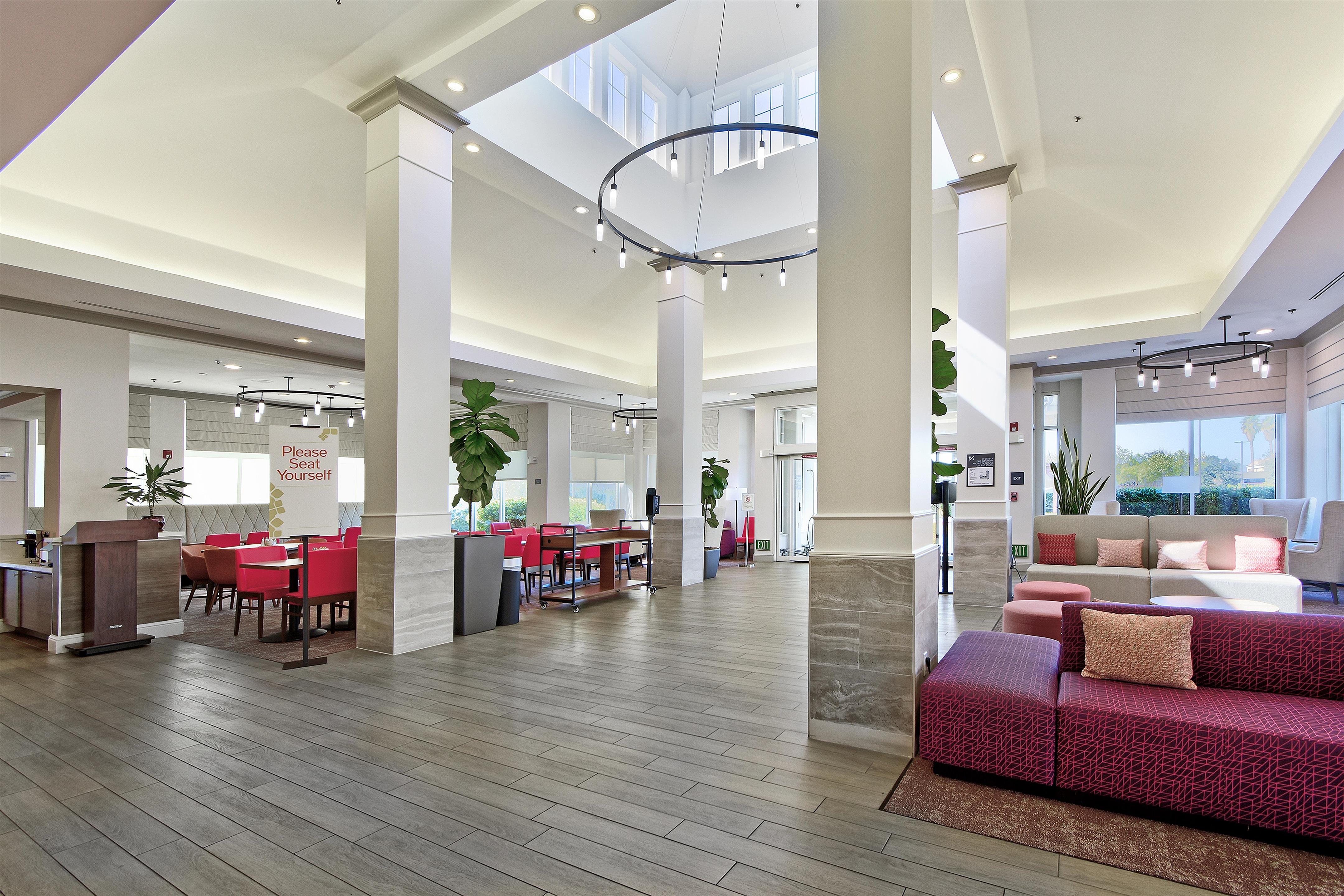 Lobby | Hilton Garden Inn Livermore