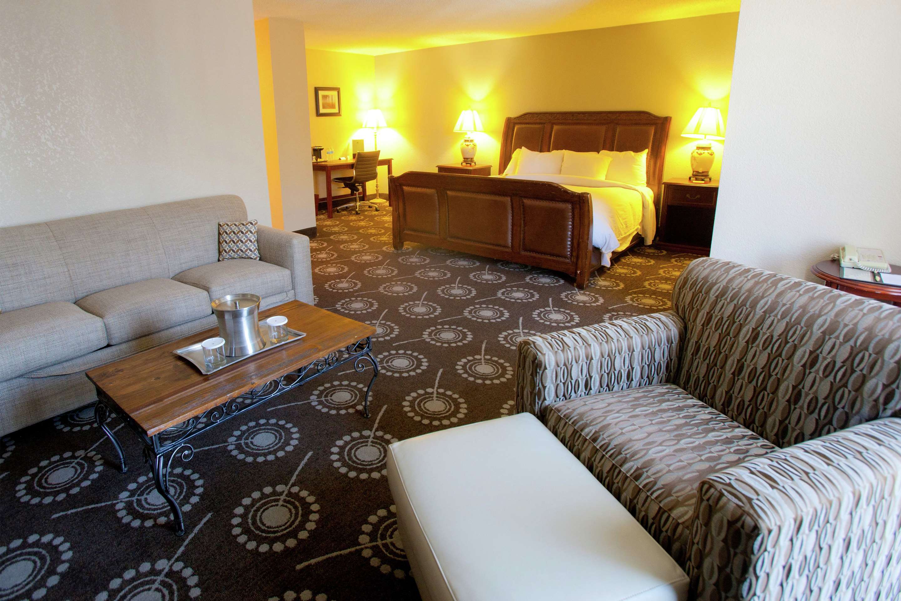 Guest room