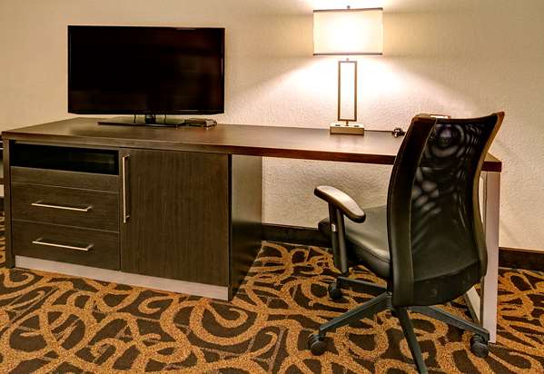  - Hampton Inn Midland