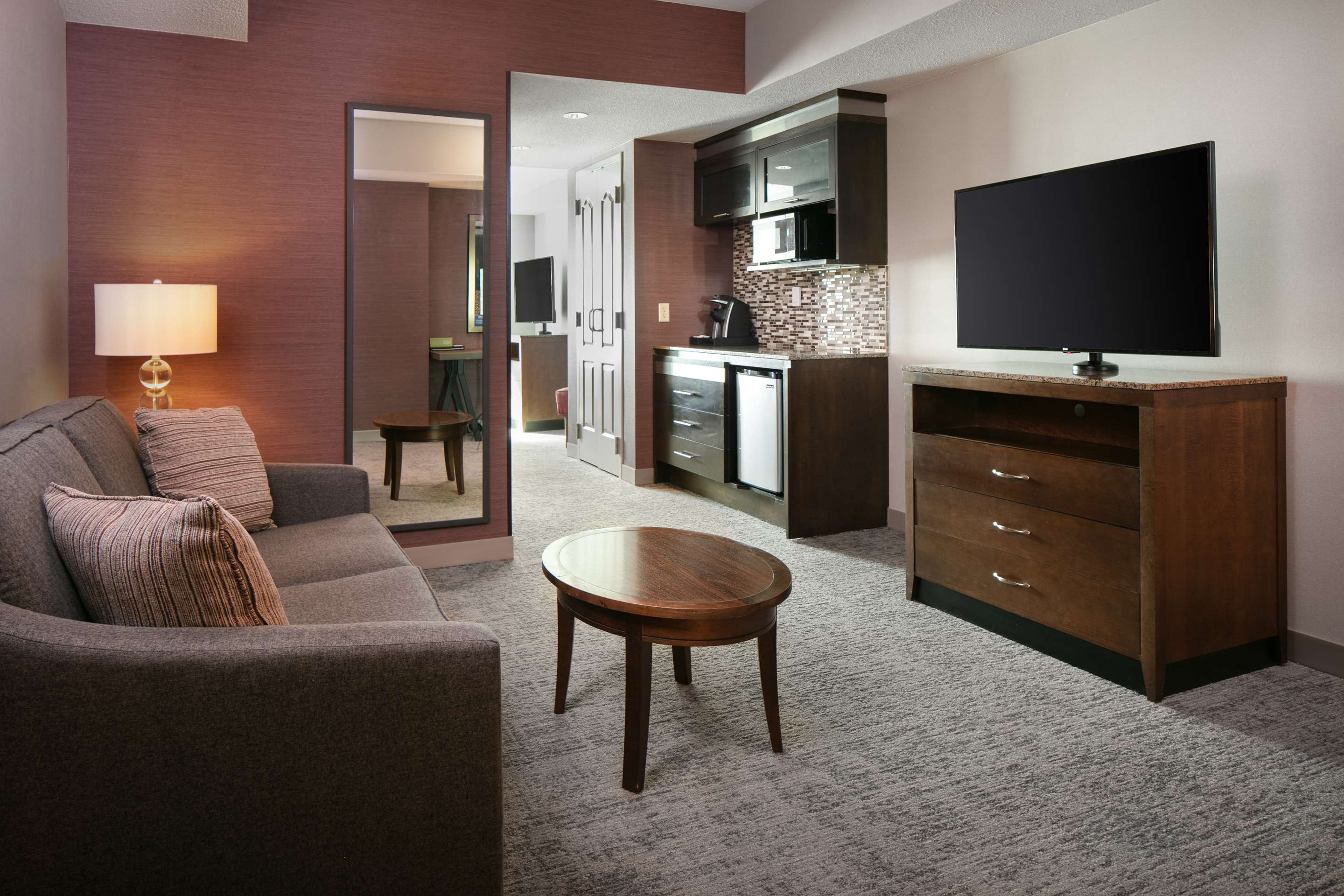Guest room