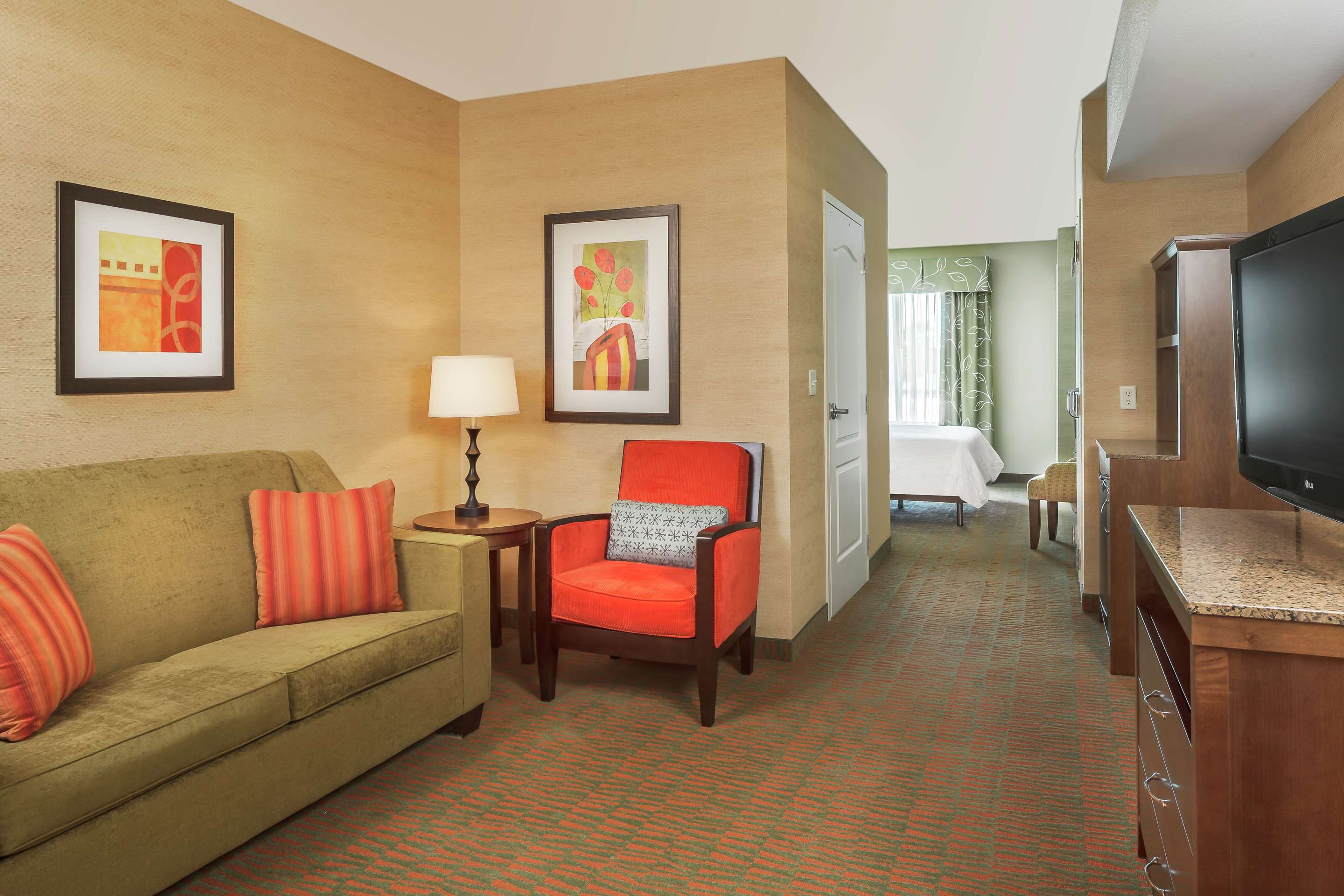 Guest room