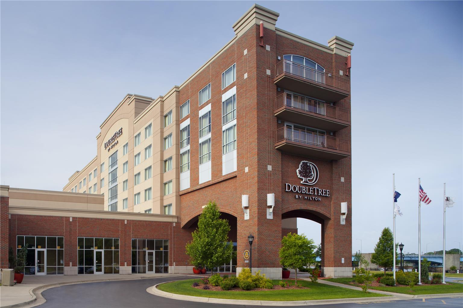 Doubletree Bay City Riverfront