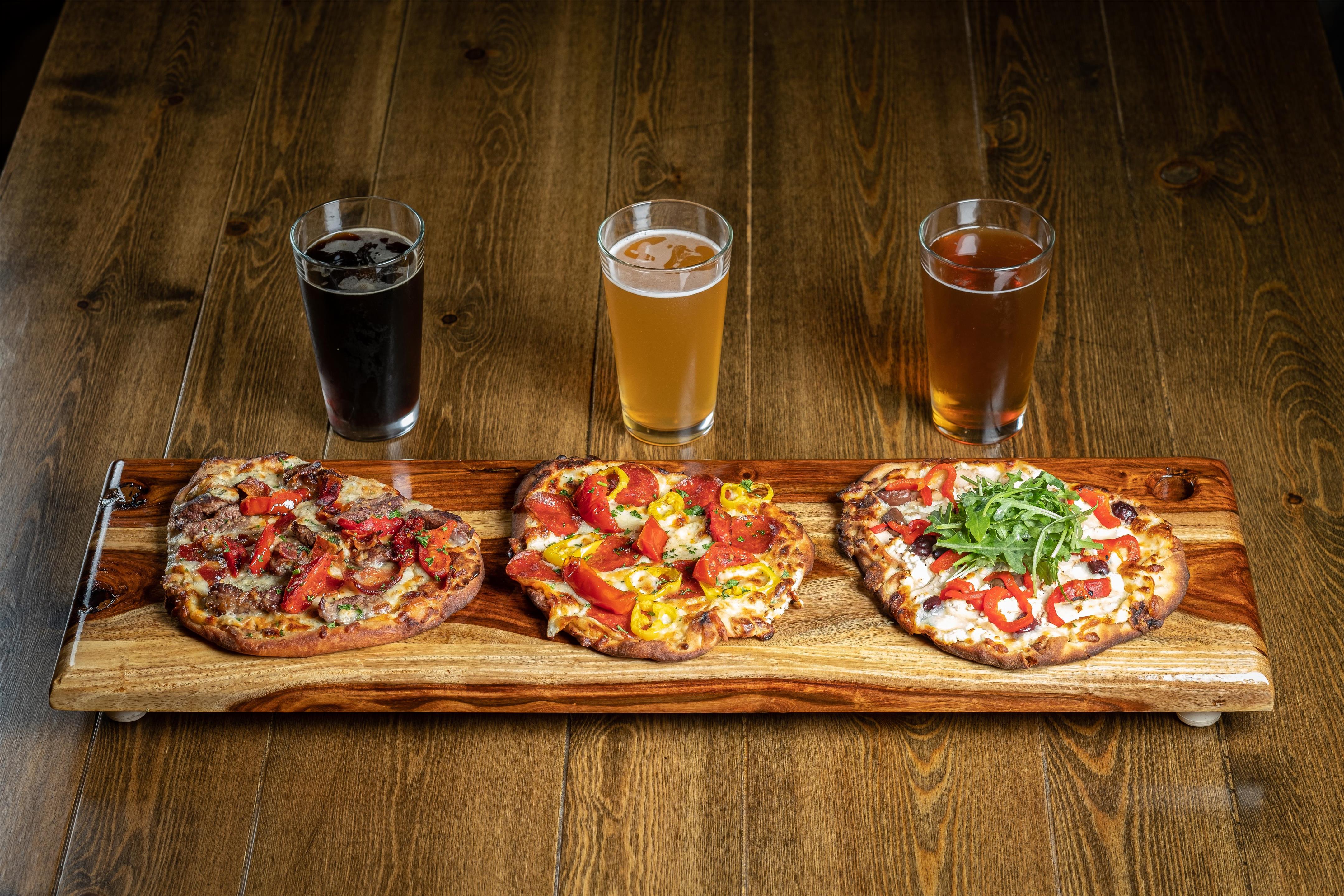 Restaurant | DoubleTree by Hilton Bay City - Riverfront
