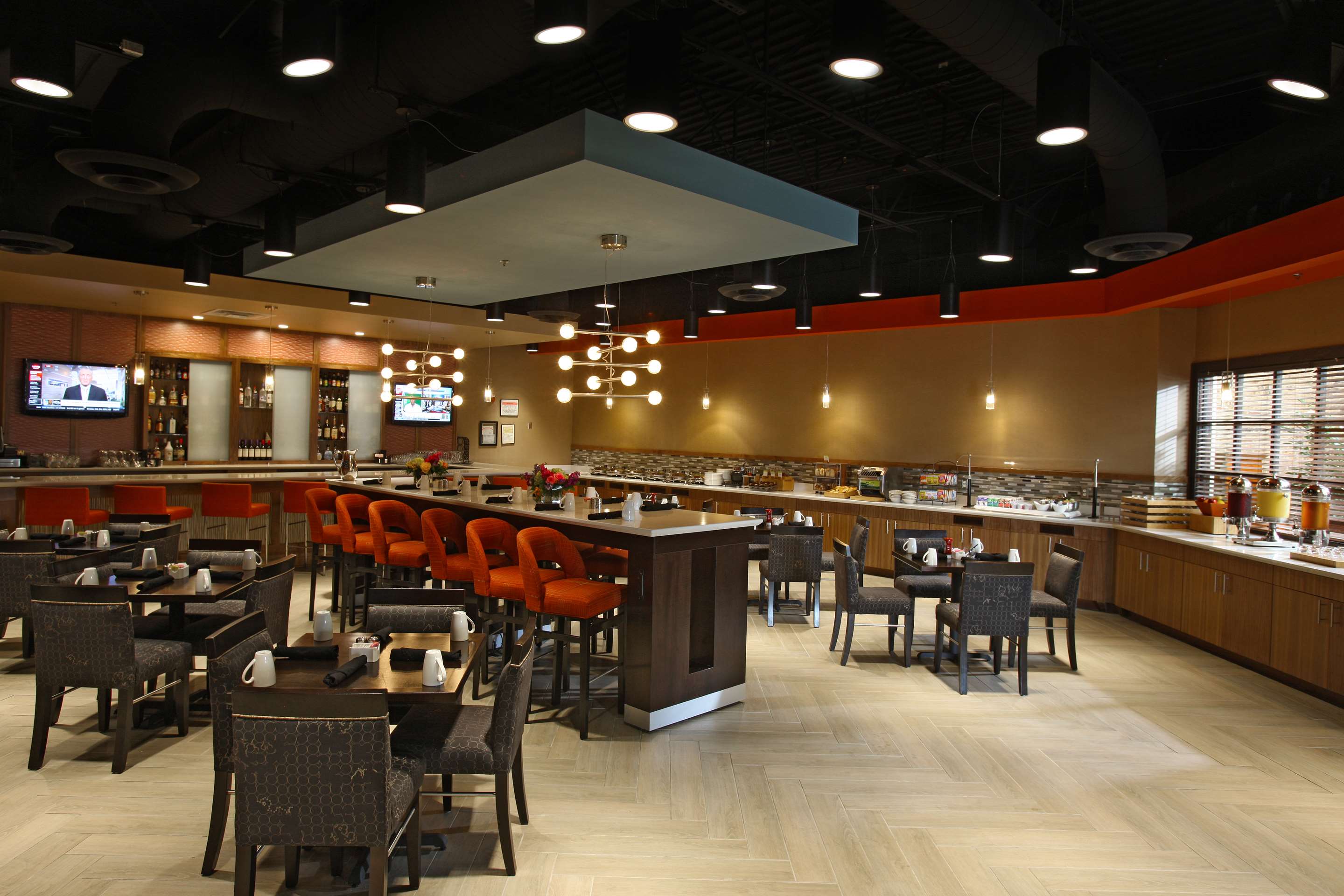 Restaurant | DoubleTree by Hilton Murfreesboro