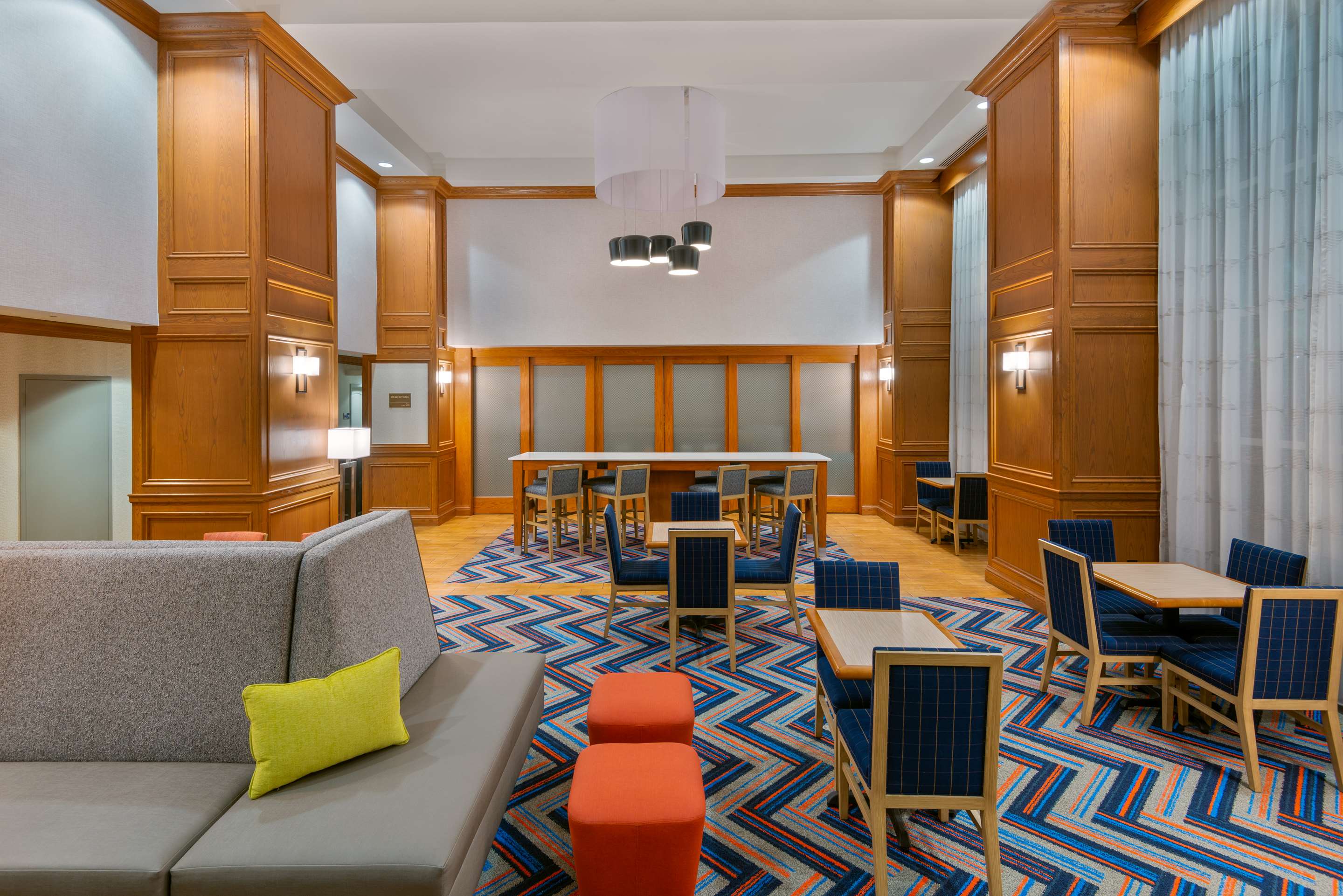 Lobby | Hampton Inn & Suites Murfreesboro