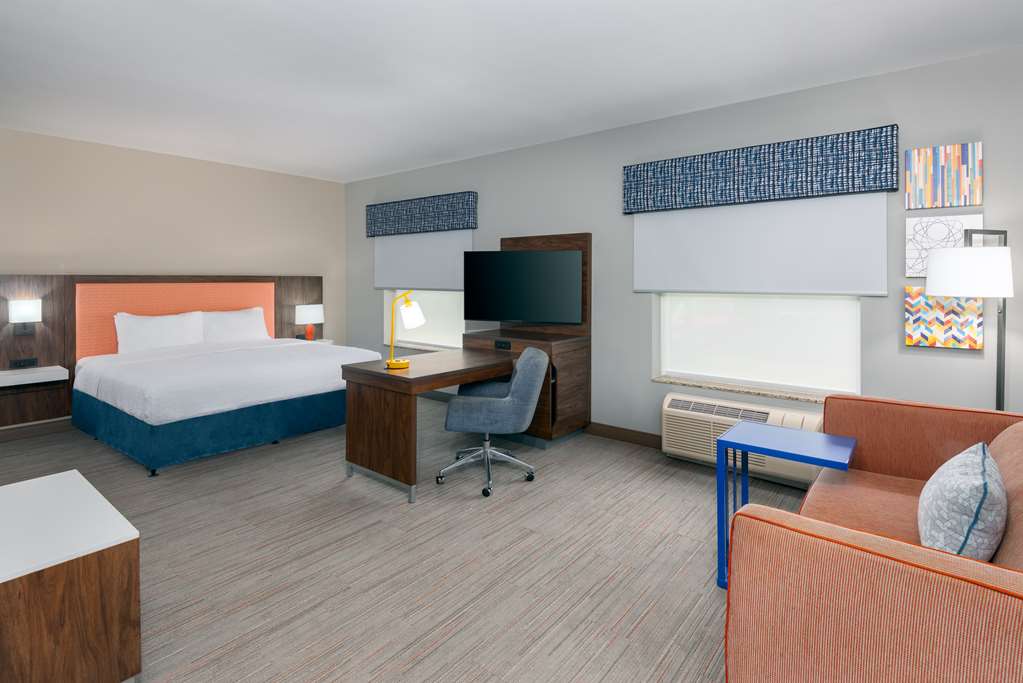 Hampton Inn & Suites by Hilton Murfreesboro Room Type - 1KN MOB HEA ACC RIS STU NS