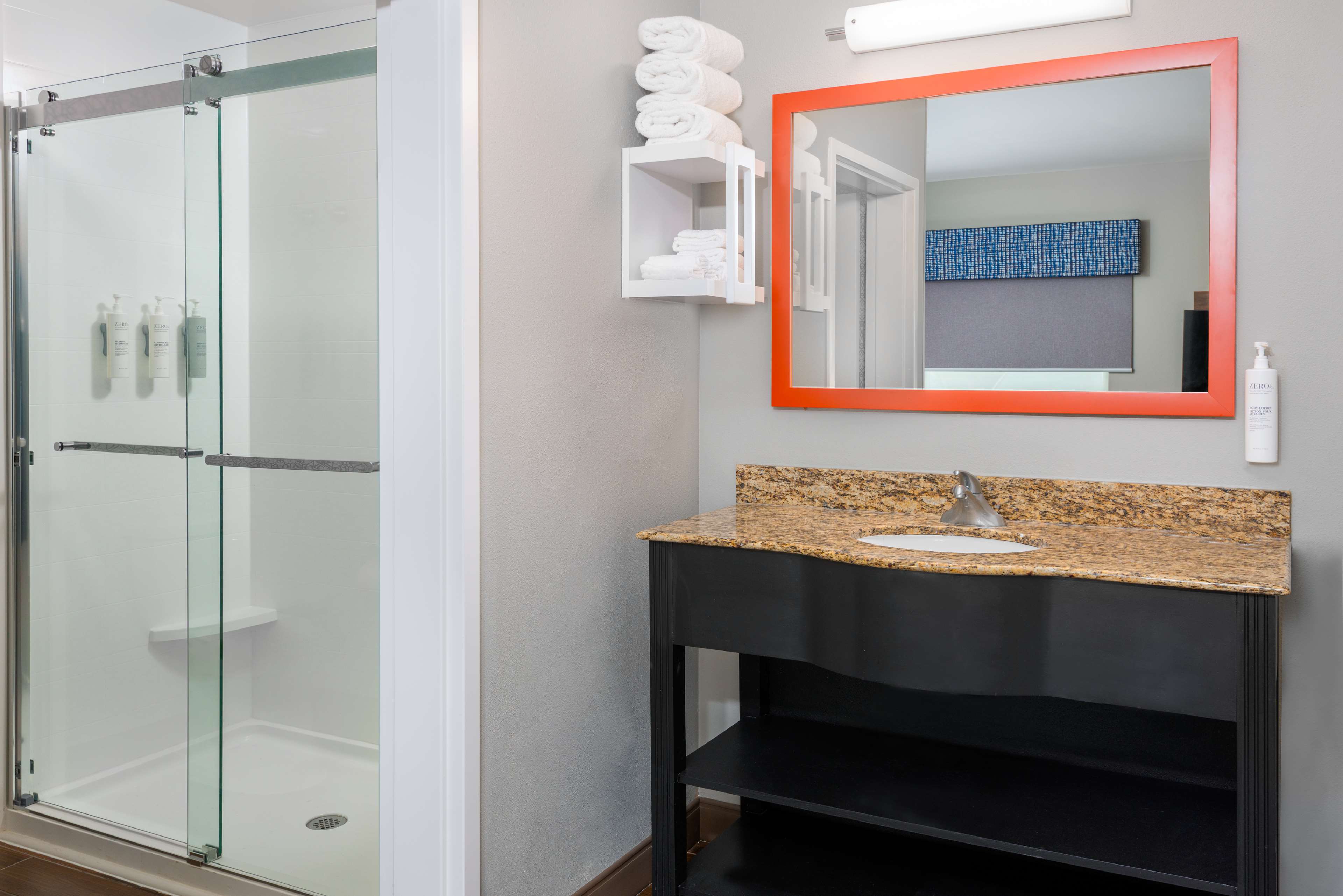 Hampton Inn & Suites by Hilton Murfreesboro Room Type - 1KNG STUDIO SHOWER NOSMOK