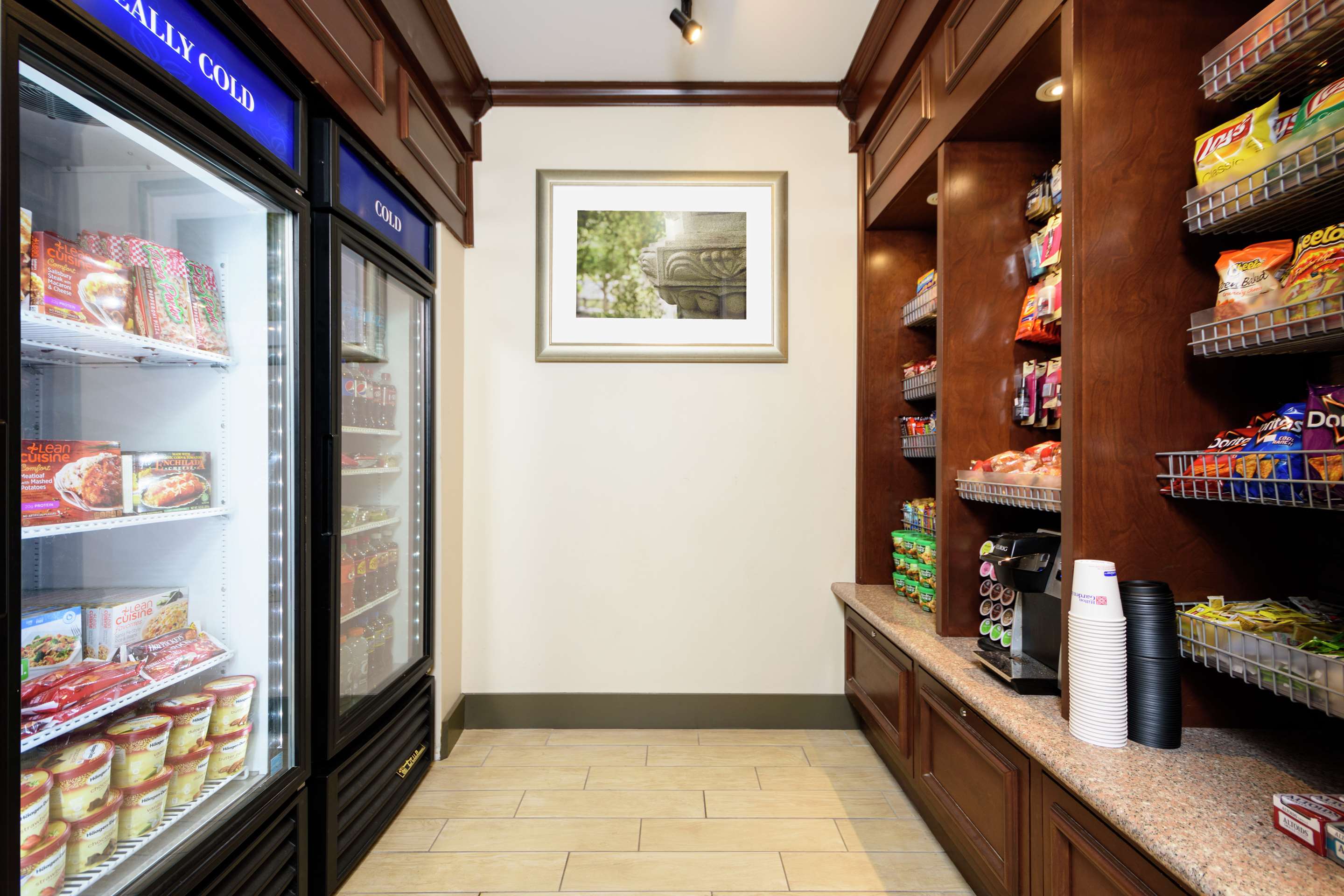 Restaurant | Hilton Garden Inn Independence