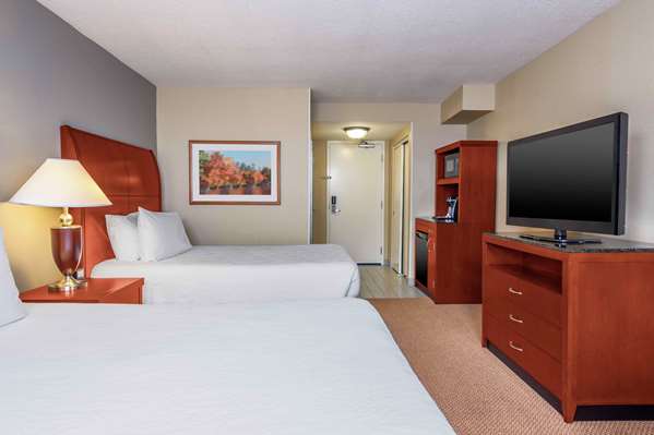  - Hilton Garden Inn Independence - I-70, Exit 17