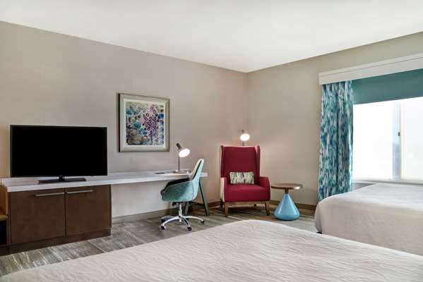  - Hilton Garden Inn Kansas City - I-70, Exits 423B & 423C