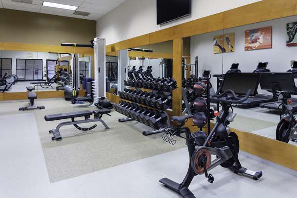 Fitness/ Exercise Room - DoubleTree by Hilton Hotel Overland Park