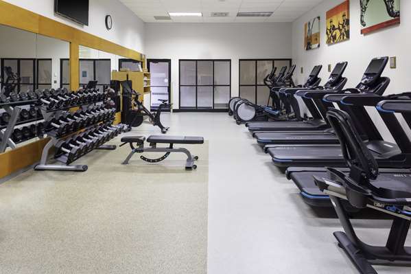 Fitness/ Exercise Room - DoubleTree by Hilton Hotel Overland Park