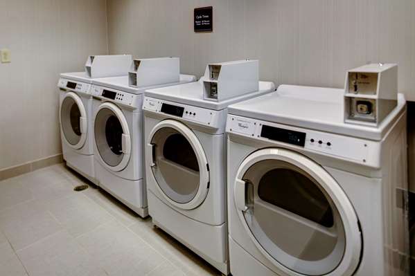  - Hilton Garden Inn Overland Park