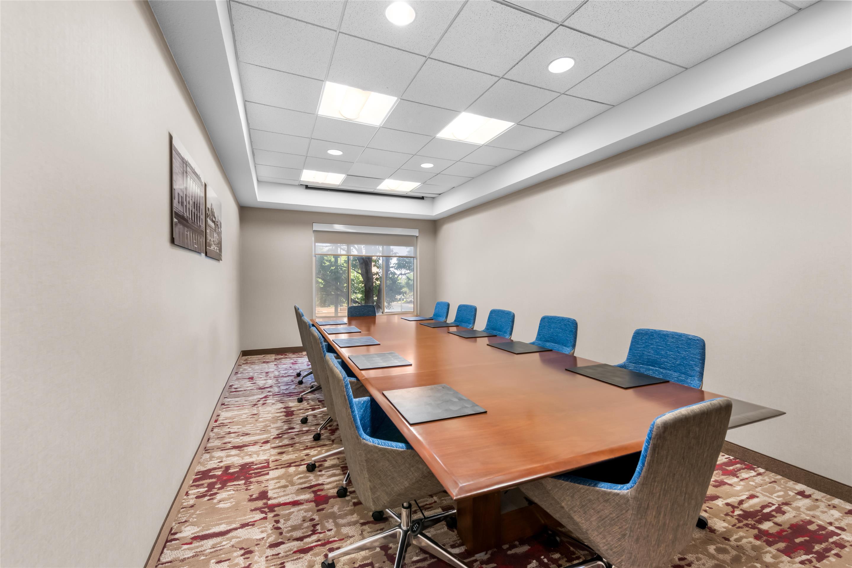 Meeting Room | Hilton Garden Inn Overland Park