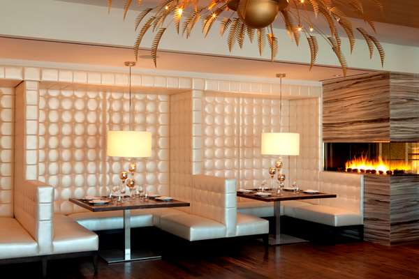 Restaurant - Hilton Hotel Tysons Corner McLean